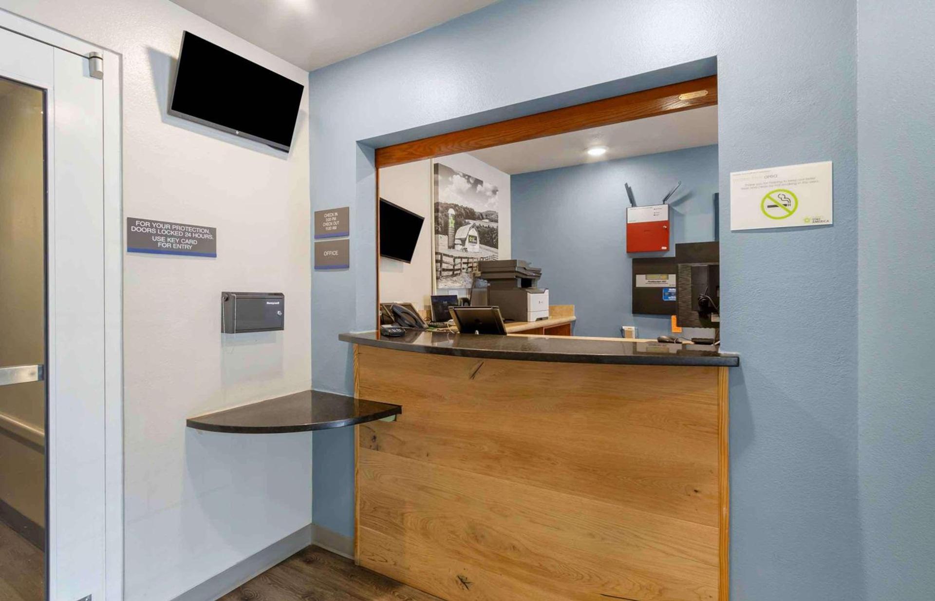 Extended Stay America Select Suites - Charleston - North Charleston - I-526 photo 3