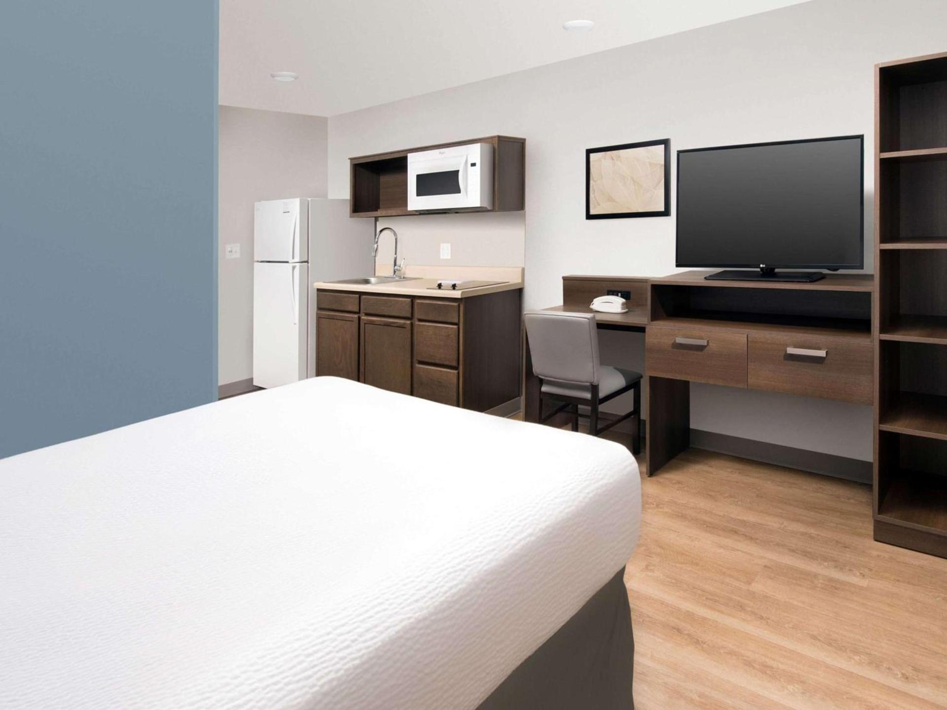 Extended Stay America Suites - Minneapolis - Fridley photo 4