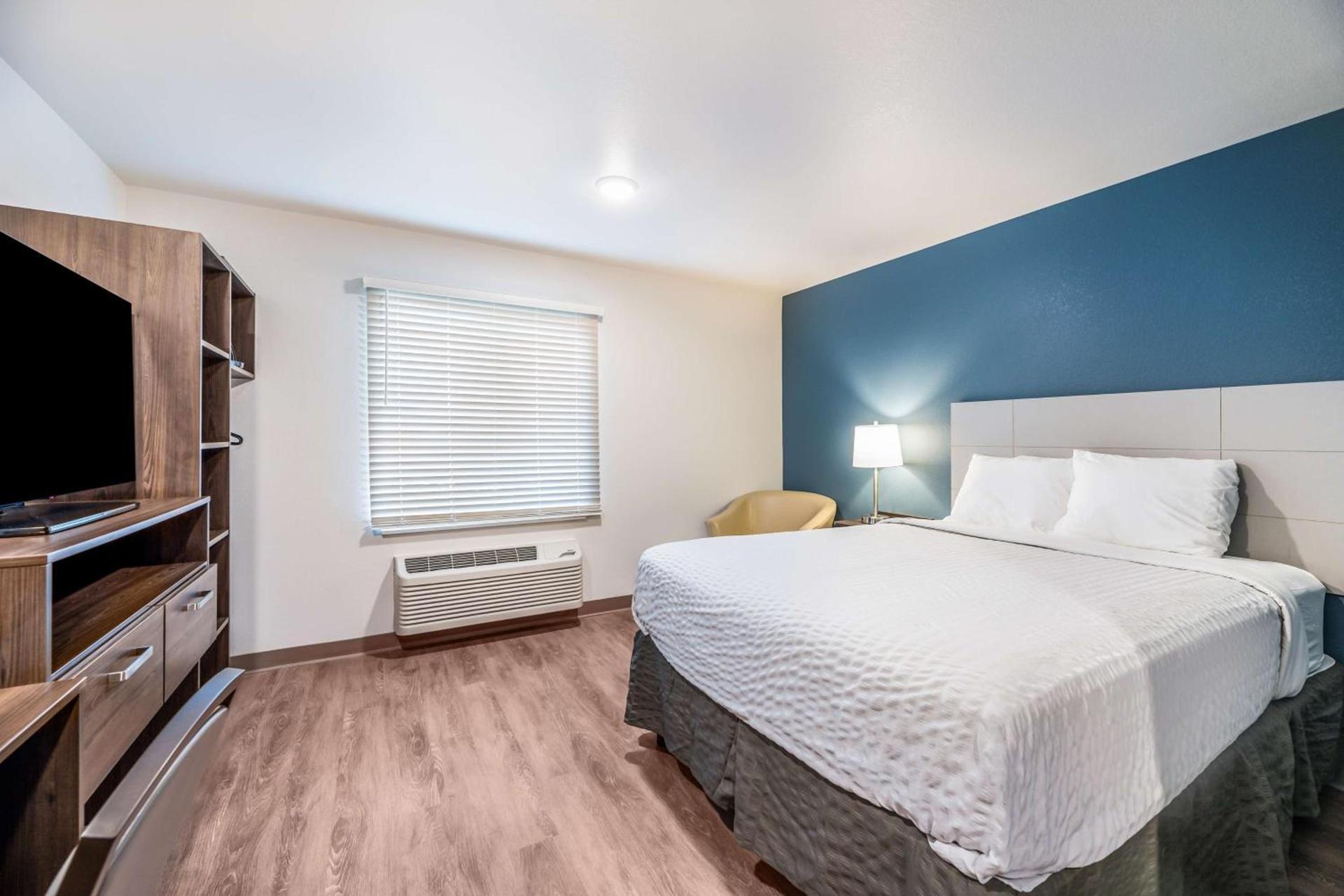 Extended Stay America Select Suites - Orlando - Kissimmee photo 8