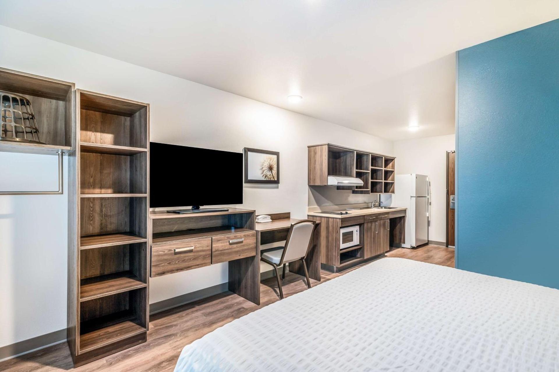 Extended Stay America Select Suites - Orlando - Kissimmee photo 7
