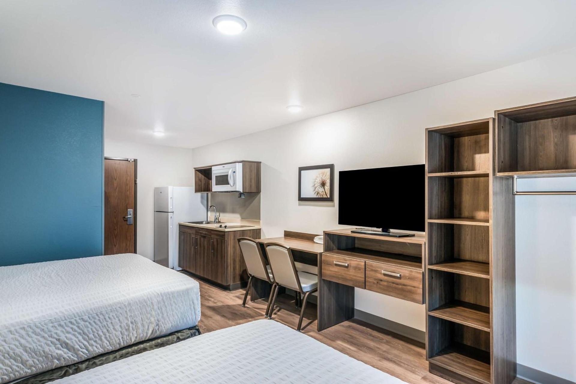 Extended Stay America Select Suites - Orlando - Kissimmee photo 17