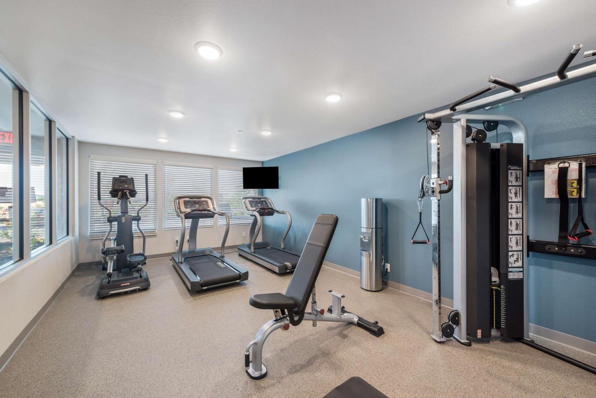 Extended Stay America Select Suites - Orlando - Kissimmee photo 21