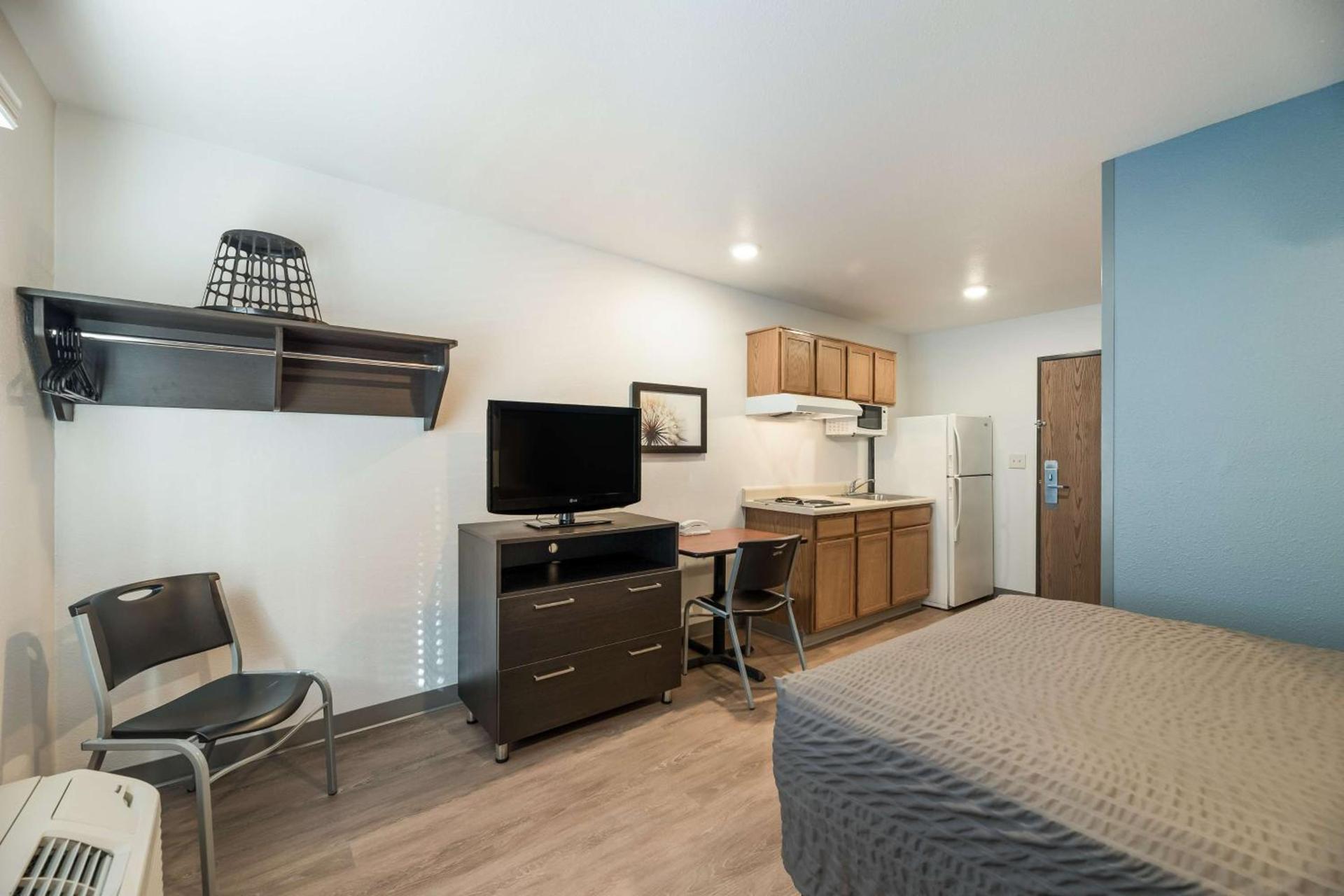 Extended Stay America Select Suites - Ocala photo 7
