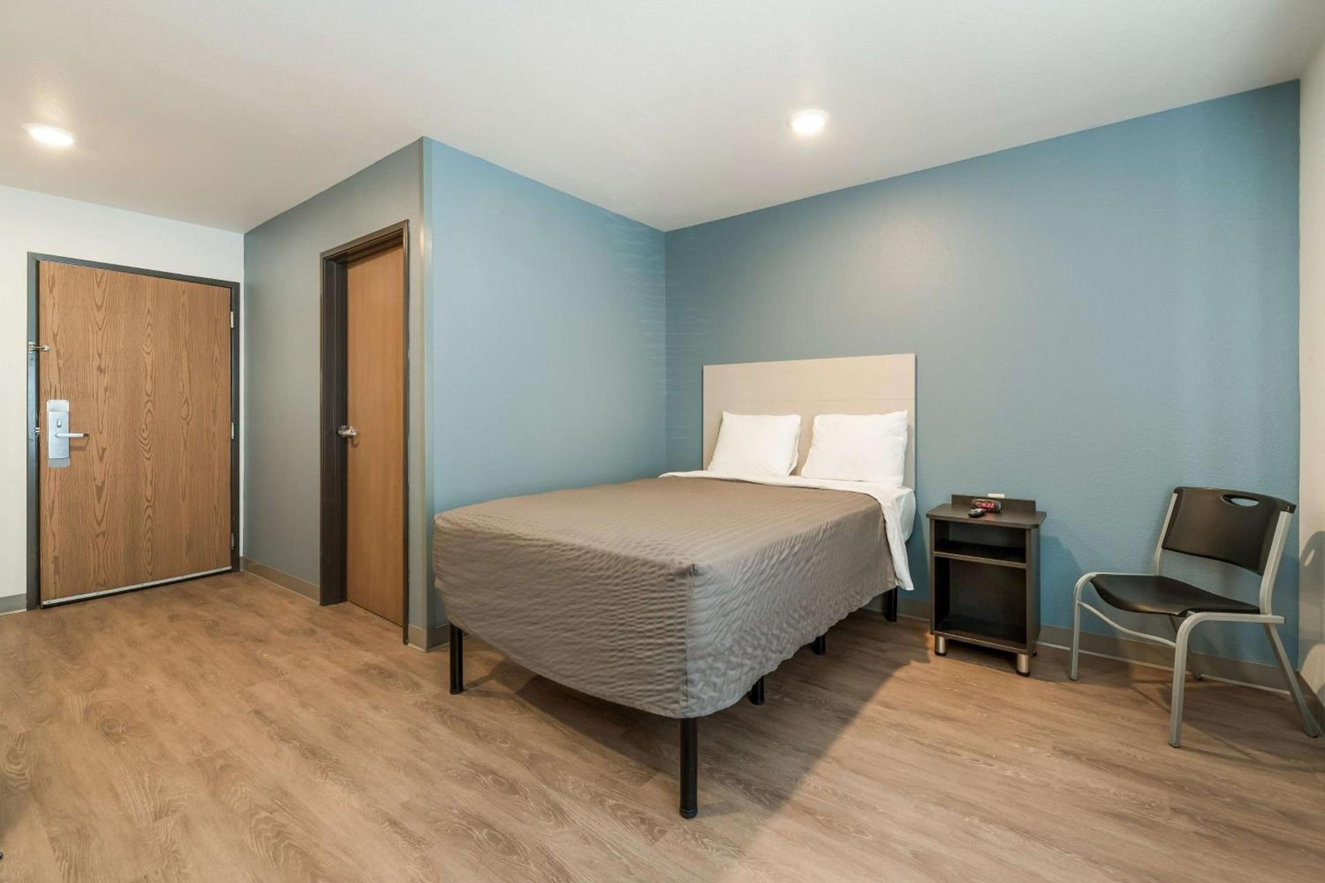 Extended Stay America Select Suites - Ocala photo 11