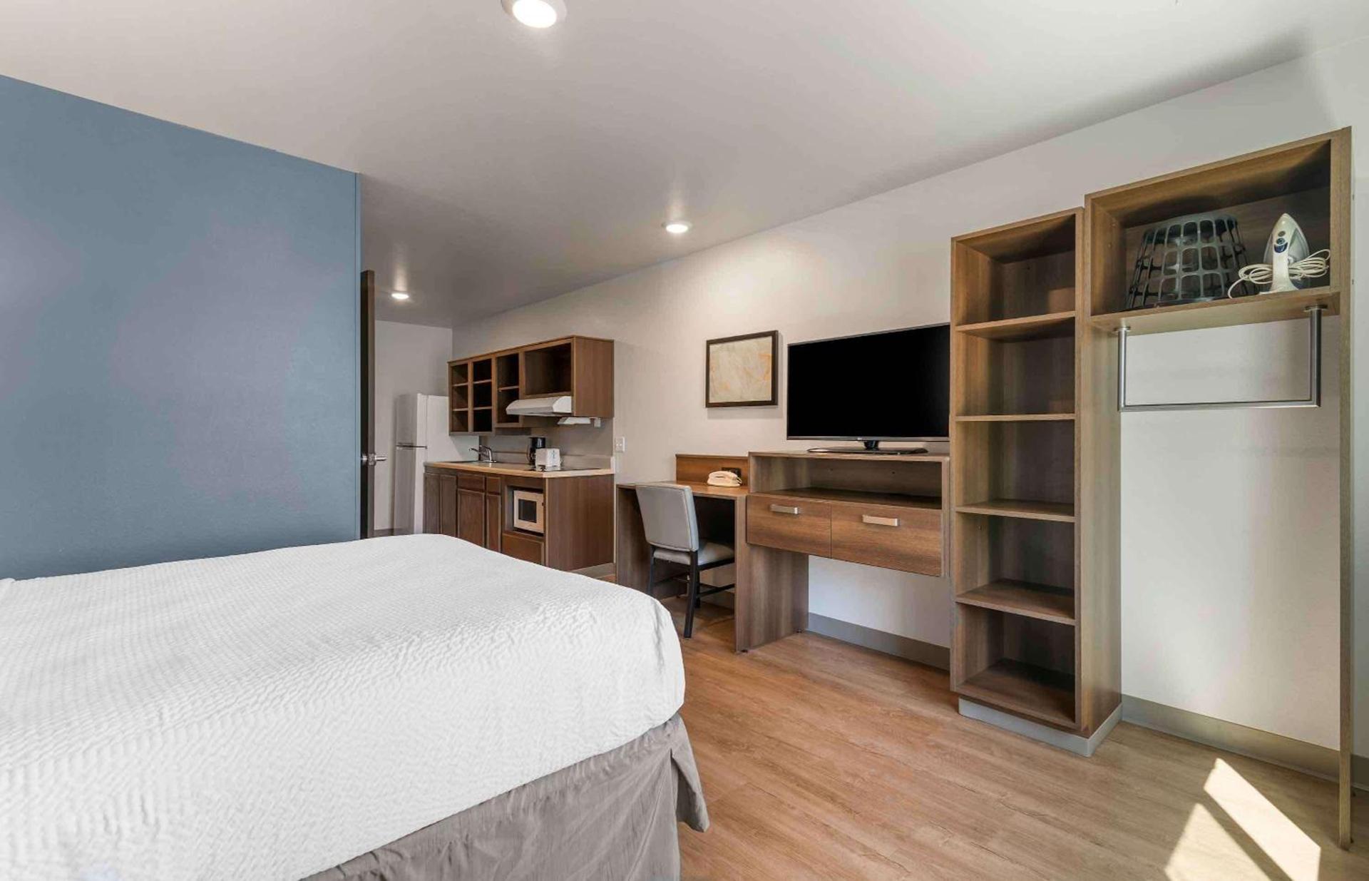 Extended Stay America Suites - Nashua - Merrimack photo 11