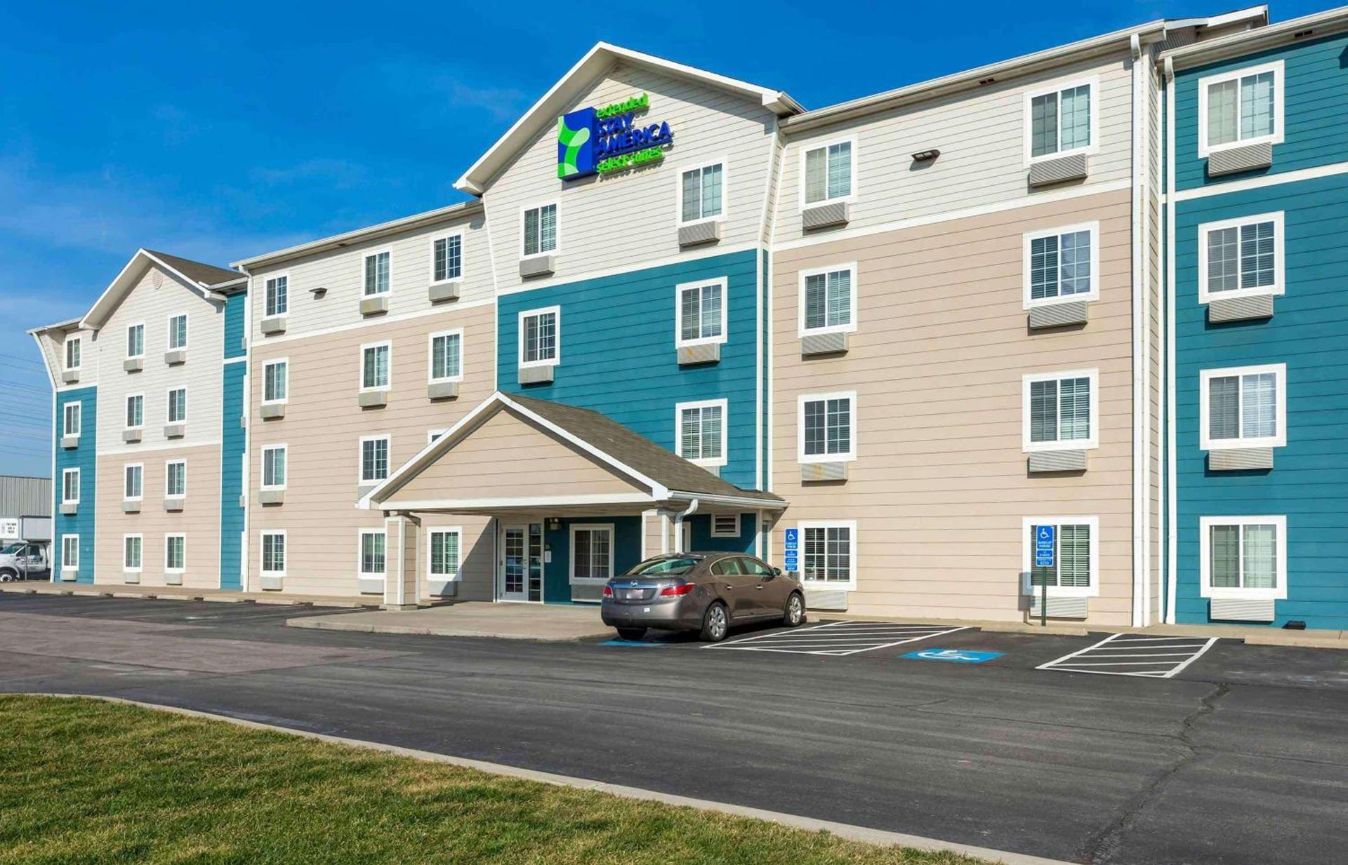 Extended Stay America Select Suites - Cleveland - Avon photo 2
