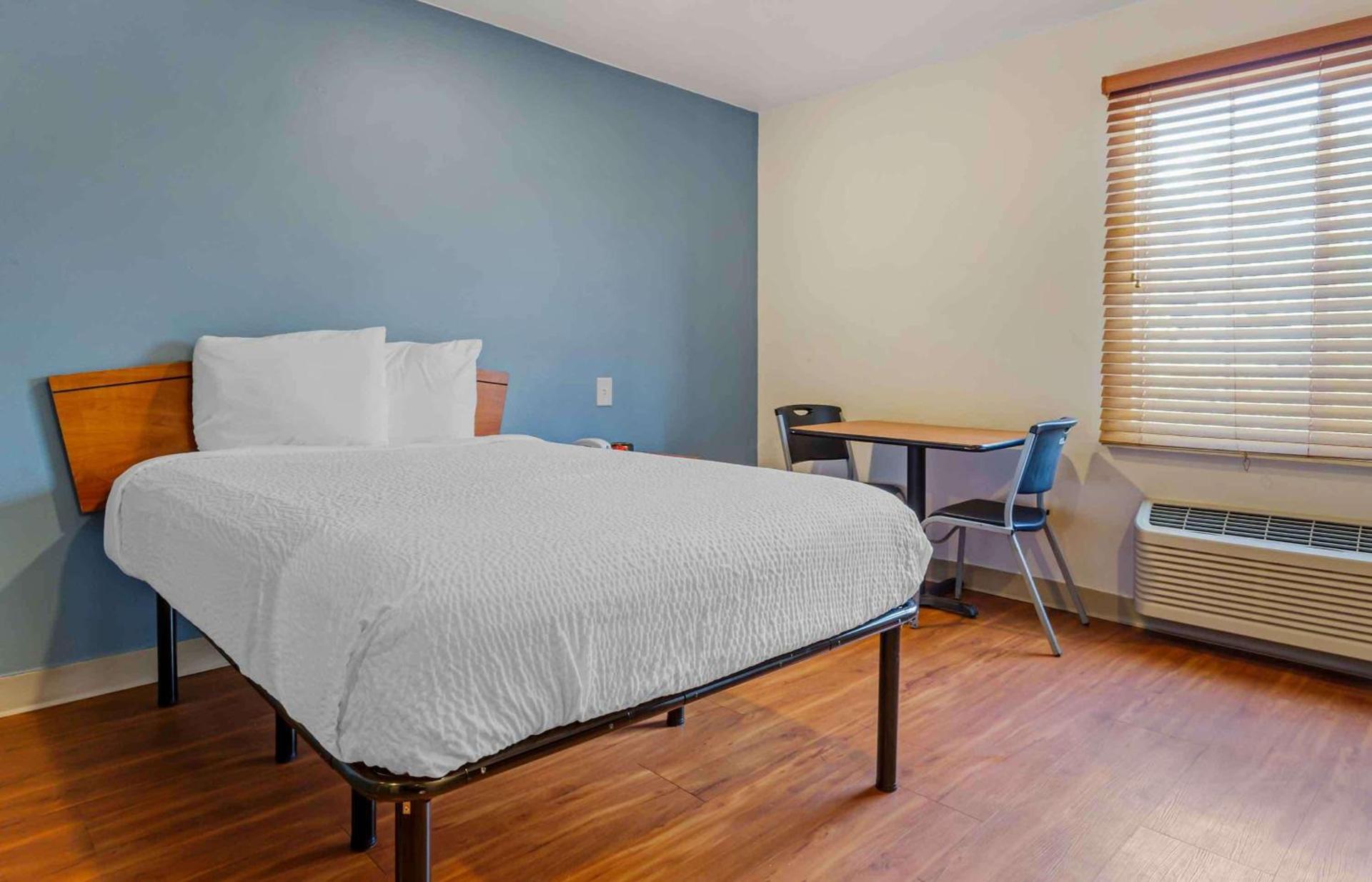 Extended Stay America Select Suites - Fayetteville - West photo 11