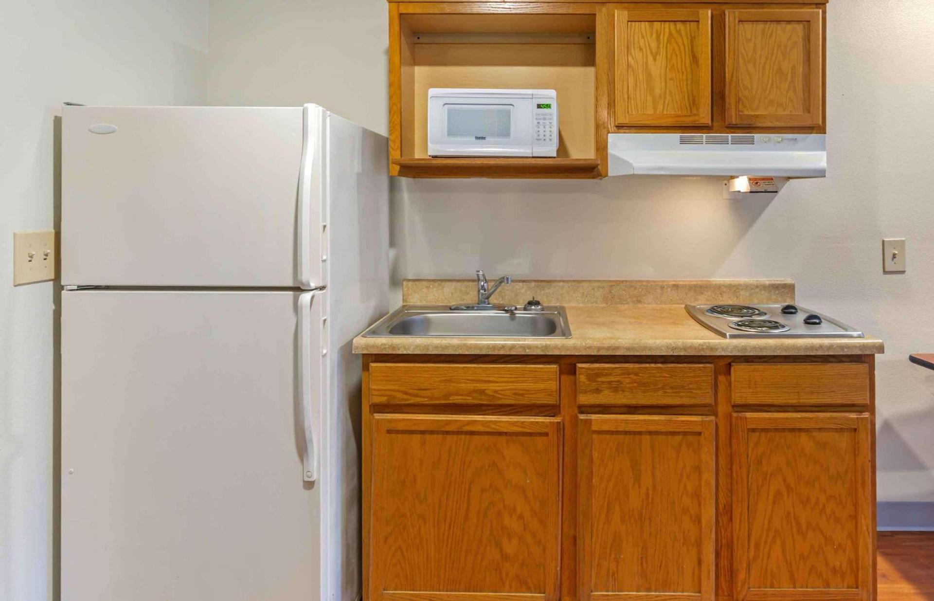 Extended Stay America Select Suites - Fayetteville - West photo 18