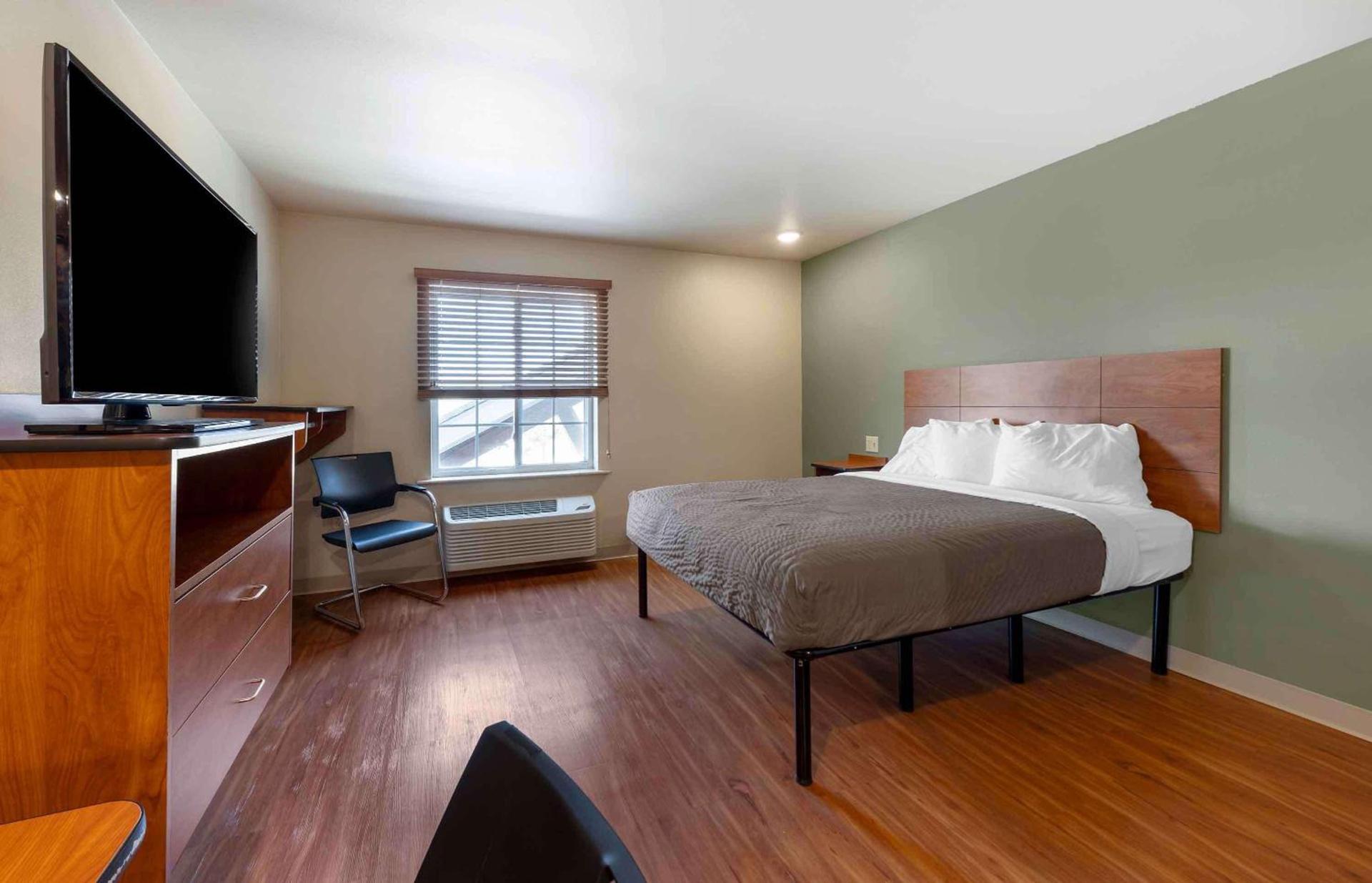 Extended Stay America Select Suites - Oklahoma City - West photo 17