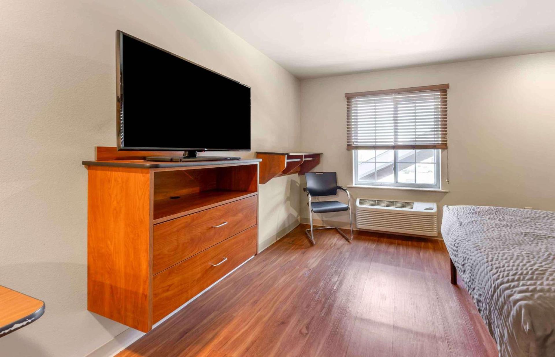 Extended Stay America Select Suites - Oklahoma City - West photo 20