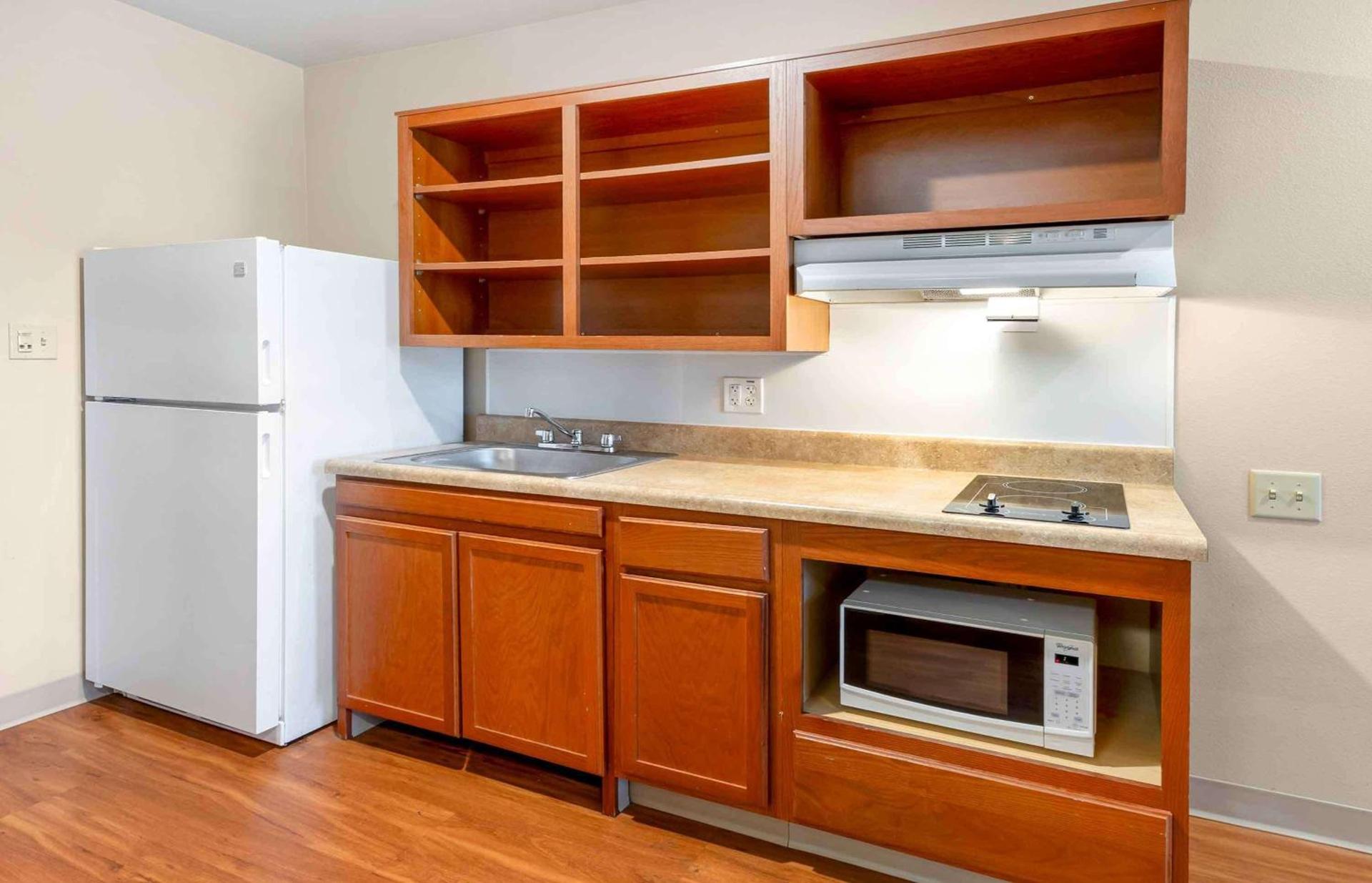 Extended Stay America Select Suites - Oklahoma City - West photo 21