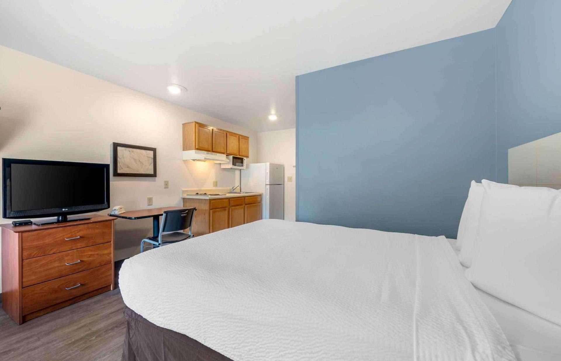 Extended Stay America Select Suites - Orlando - East photo 32