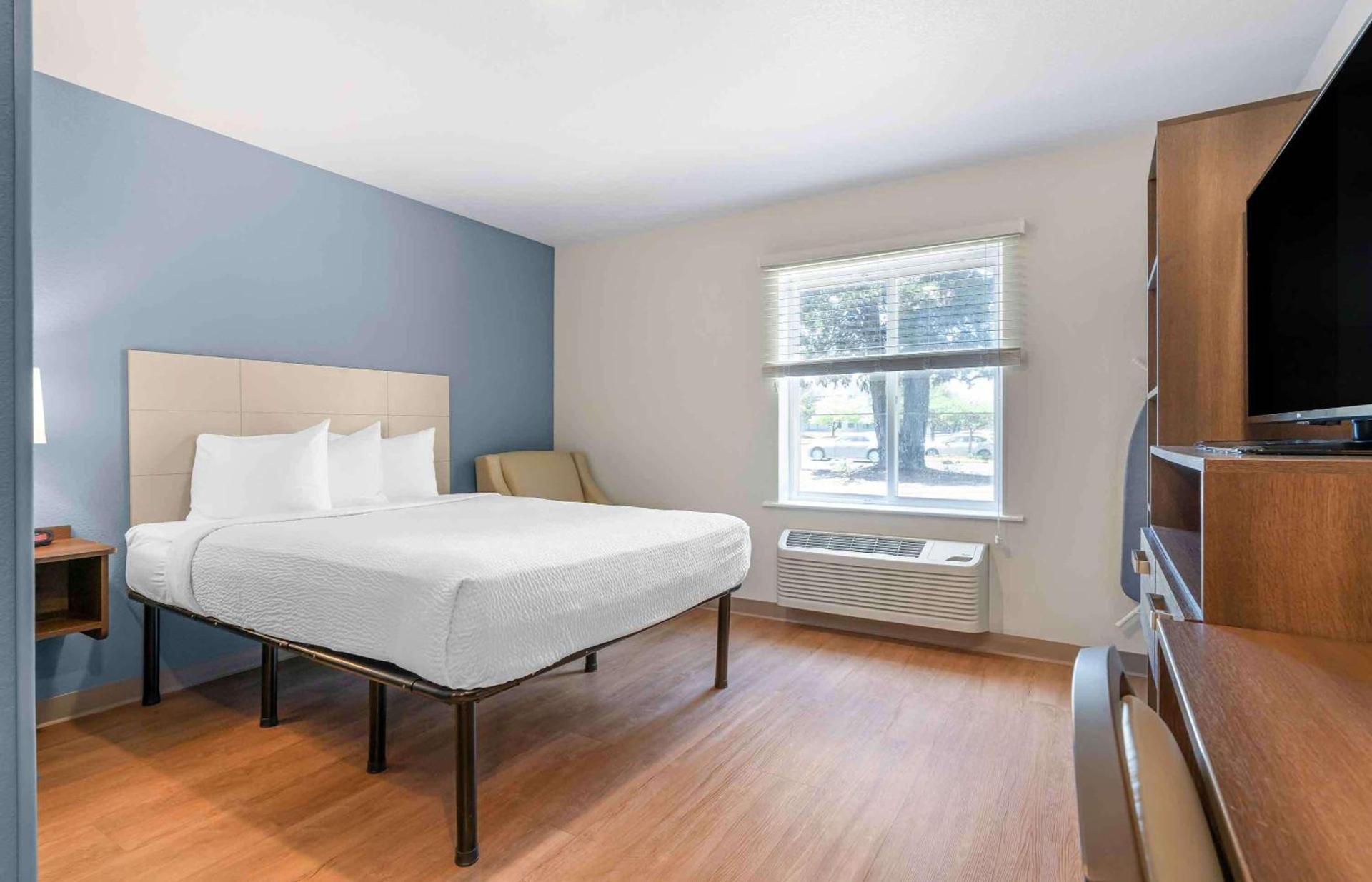Extended Stay America Suites - Portland - East photo 7