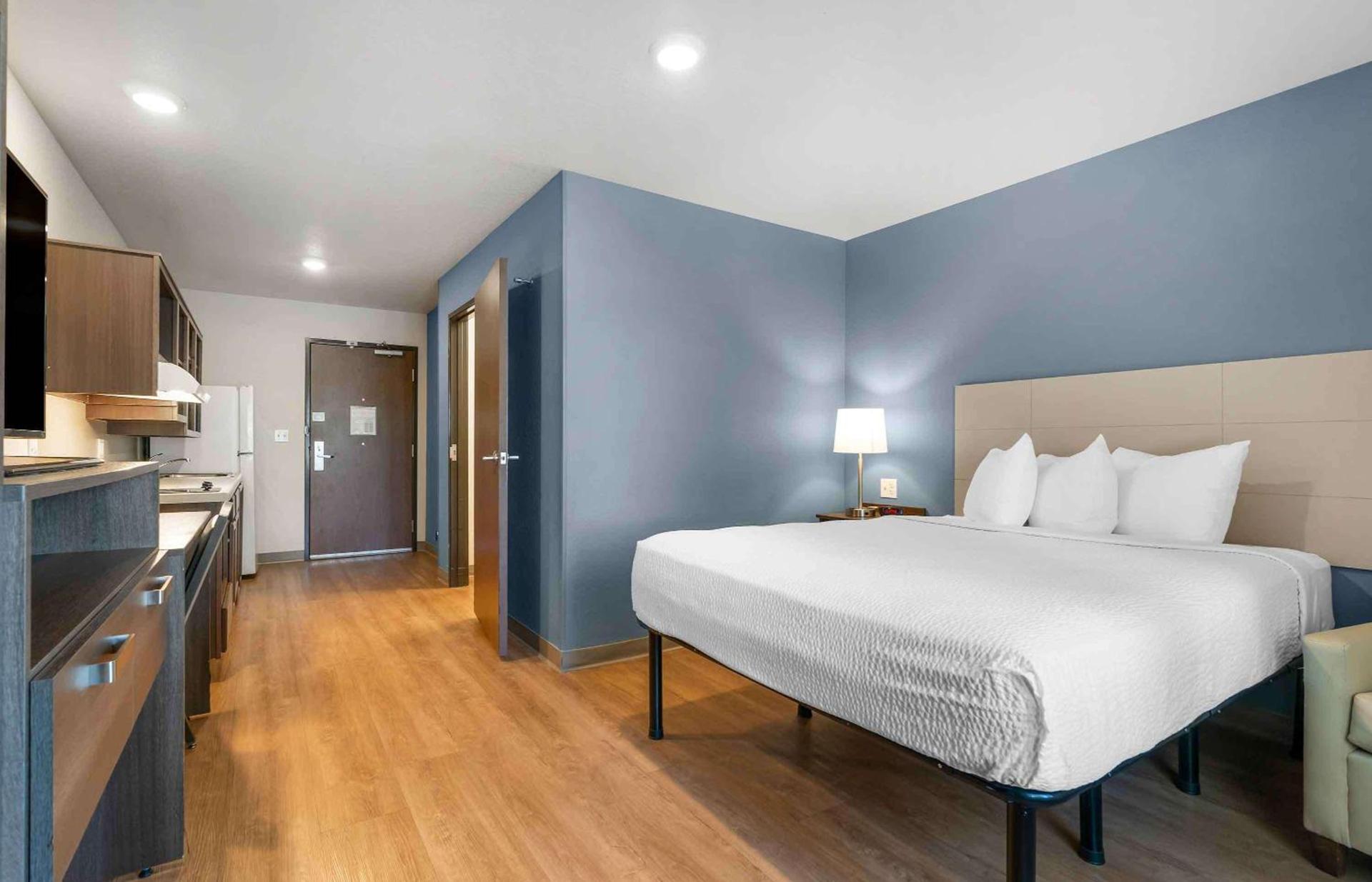 Extended Stay America Suites - Portland - East photo 8
