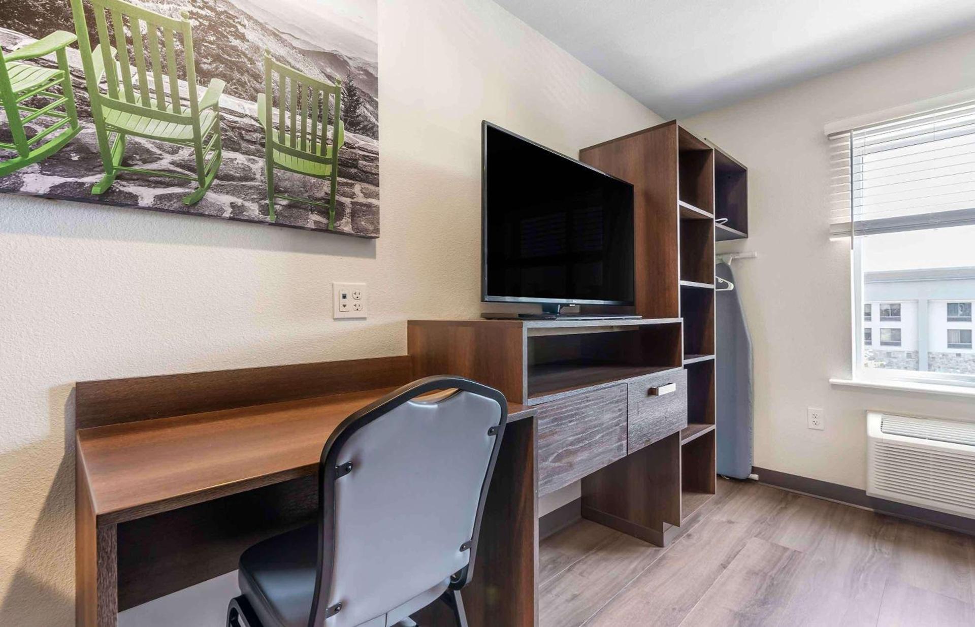 Extended Stay America Suites - Portland - East photo 12