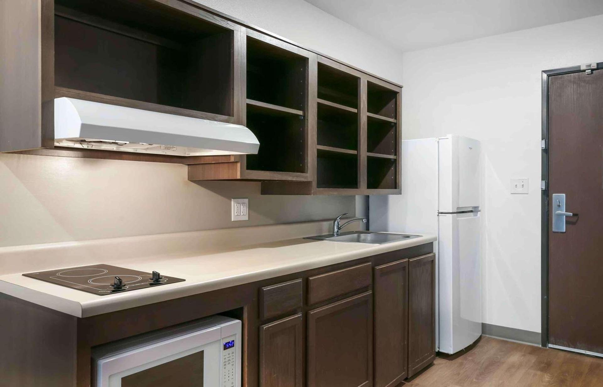 Extended Stay America Suites - Providence photo 17