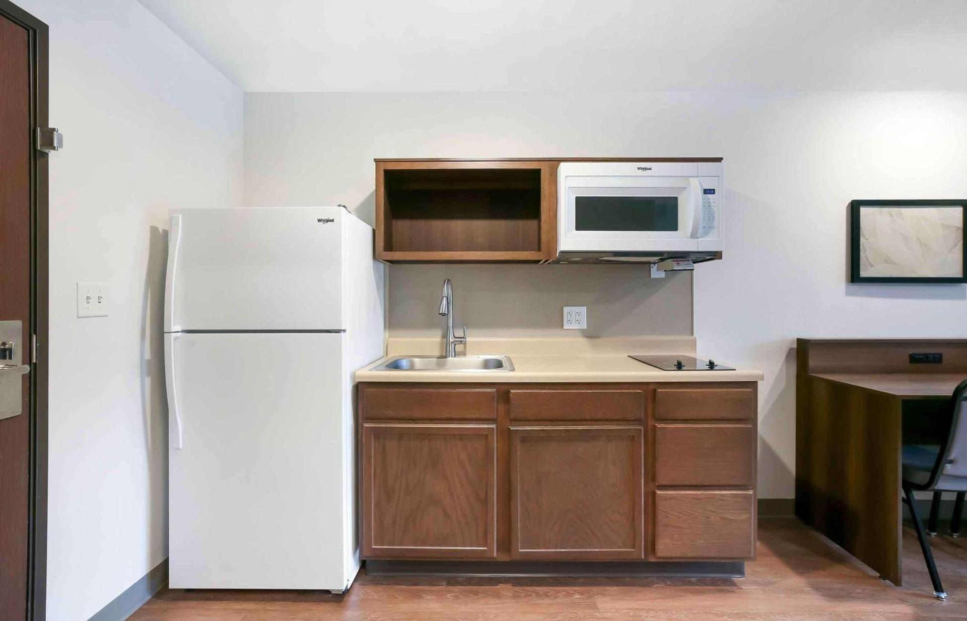 Extended Stay America Suites - Providence photo 28