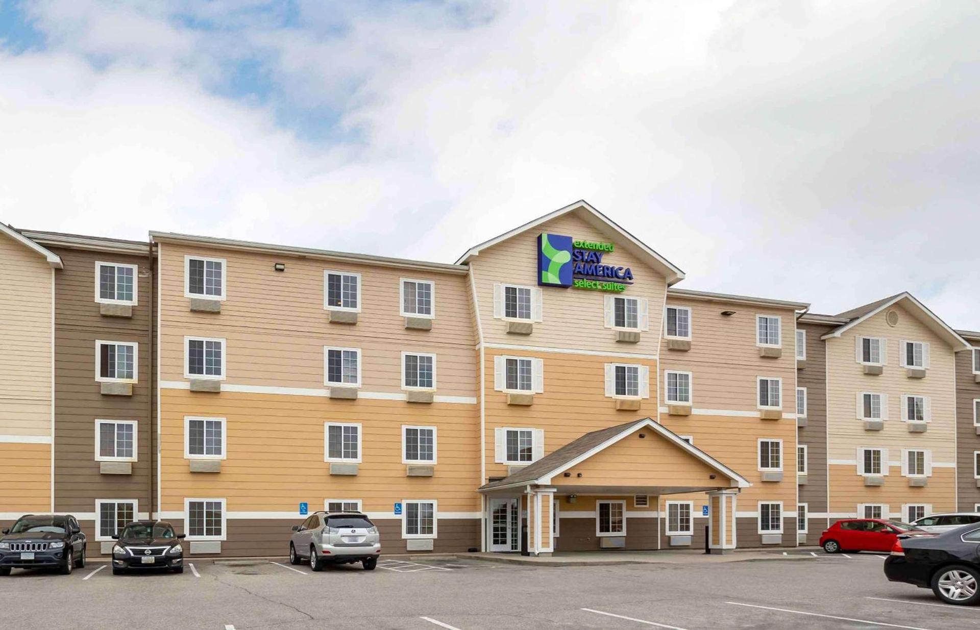Extended Stay America Select Suites - Wichita - Airport photo 2