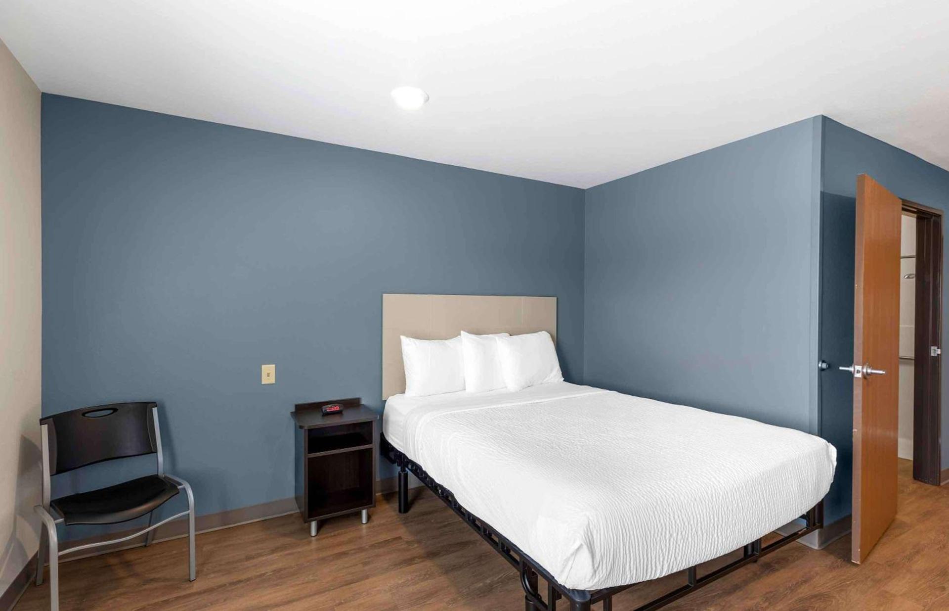 Extended Stay America Select Suites - Firestone photo 15