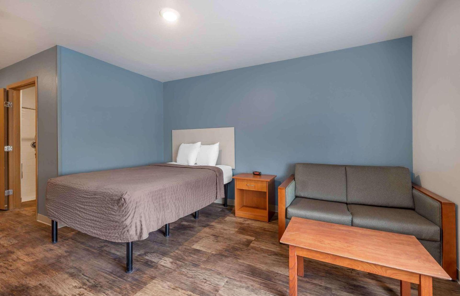 Studio 6 Extended Stay Wichita South KS photo 15
