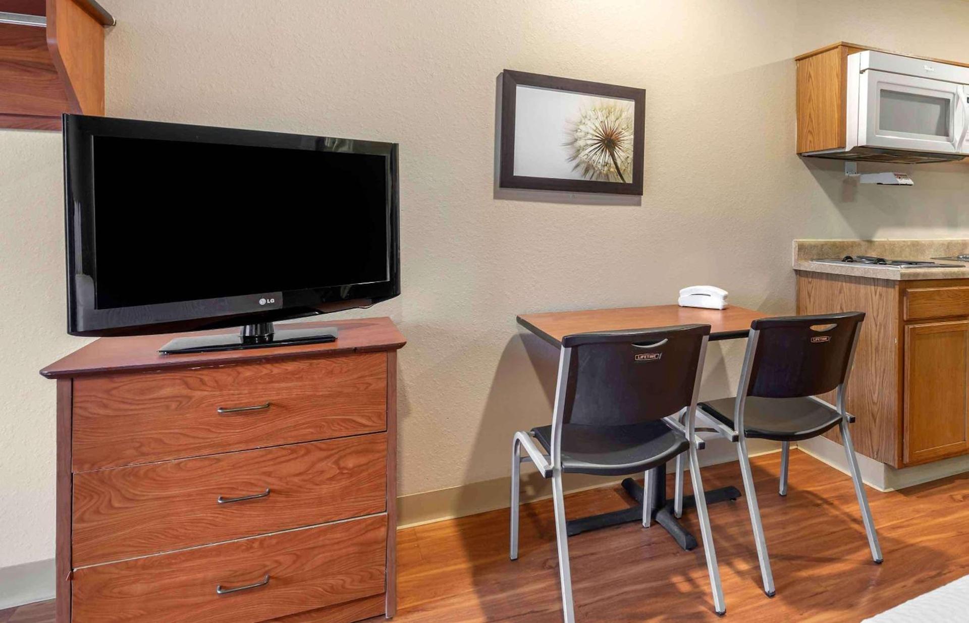 Studio 6 Extended Stay Shreveport Airport LA photo 10