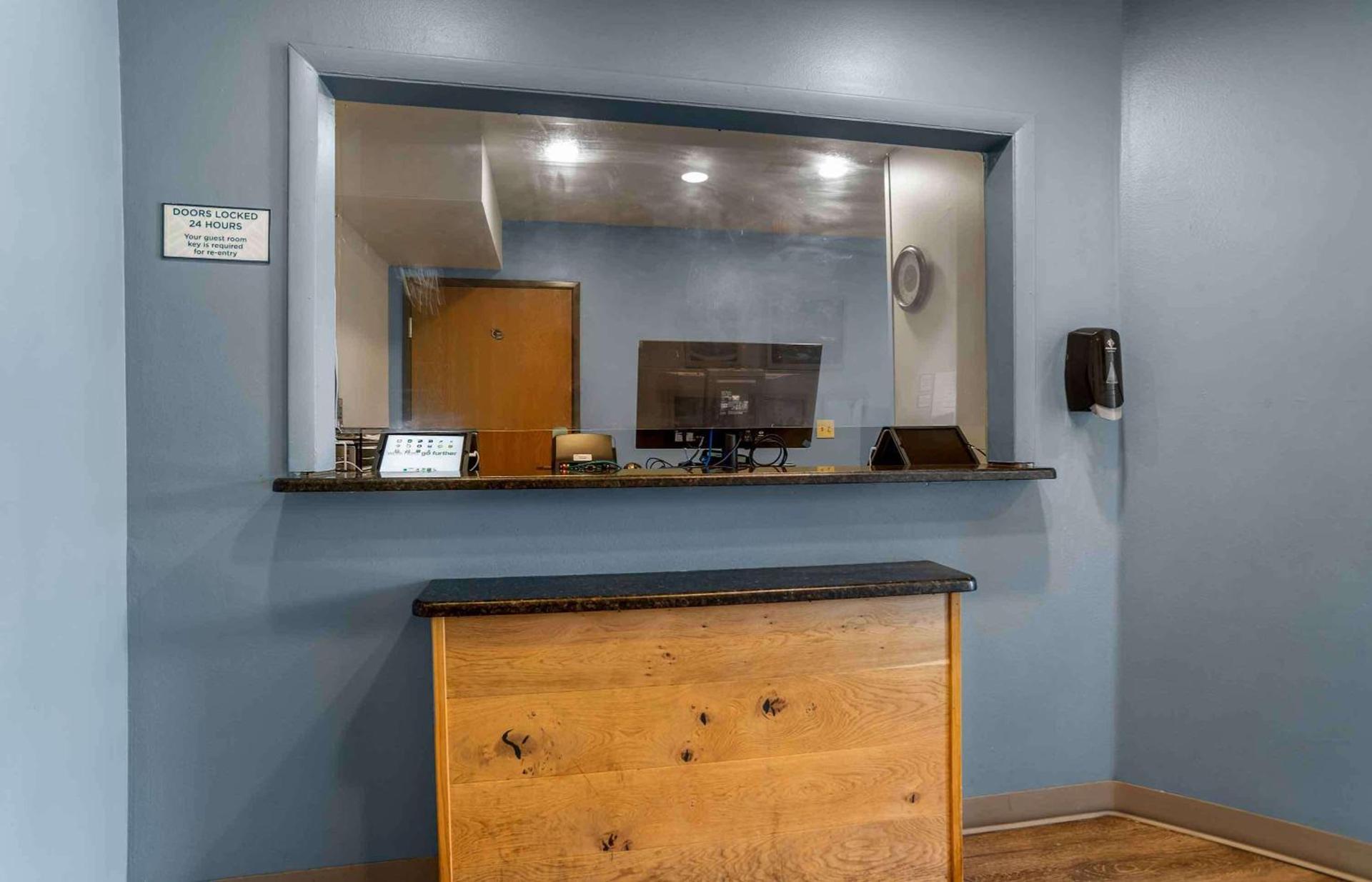 Extended Stay America Select Suites - Tallahassee - Northwest photo 4