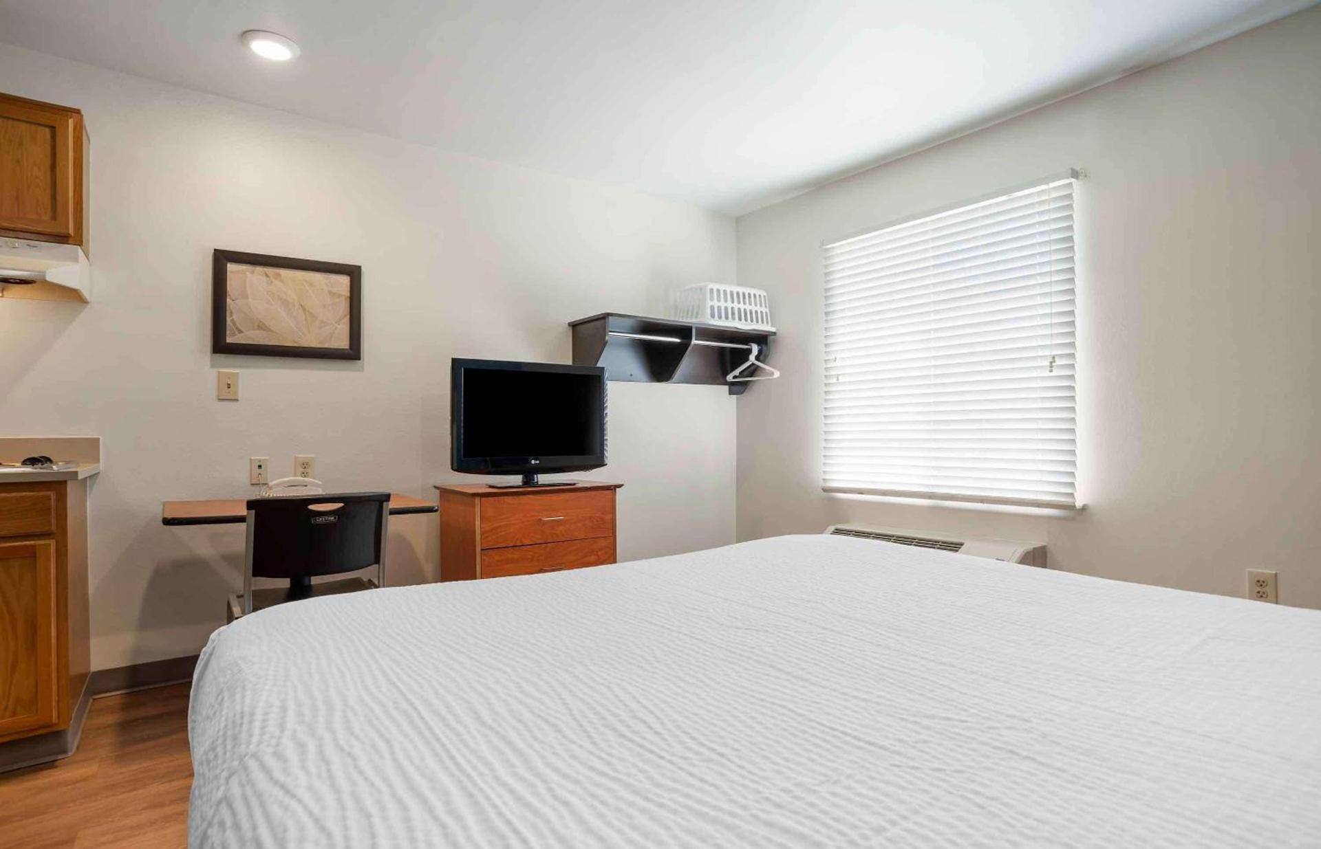 Extended Stay America Select Suites - Tallahassee - Northwest photo 9