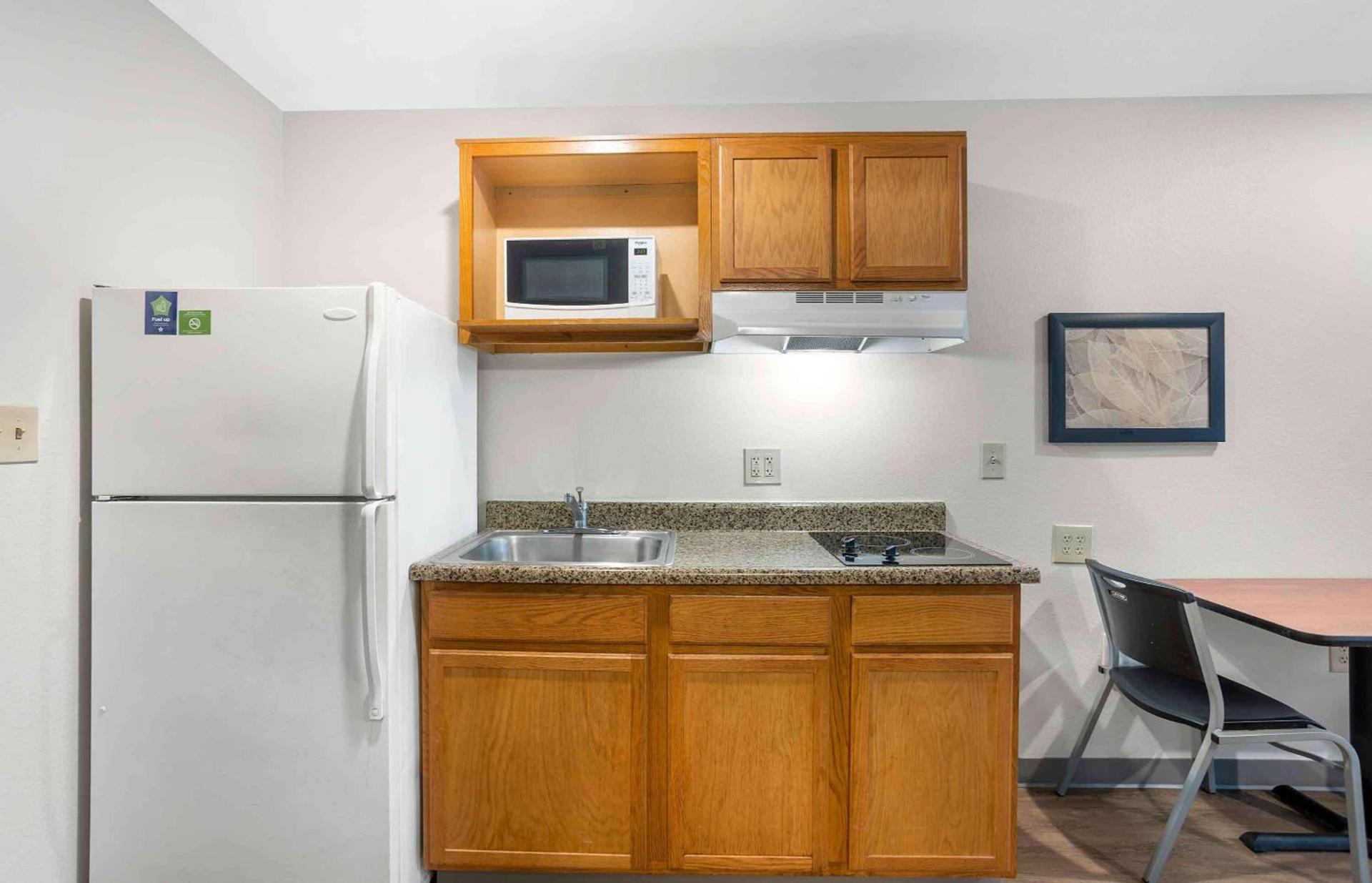 Extended Stay America Select Suites - Springfield - South - Battlefield photo 18