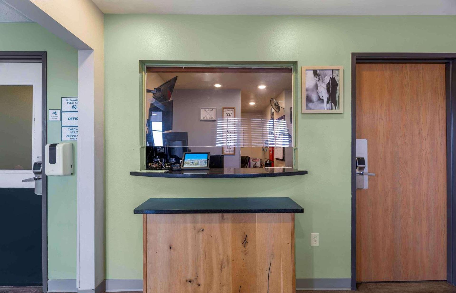 Extended Stay America Select Suites - Lubbock - West photo 4