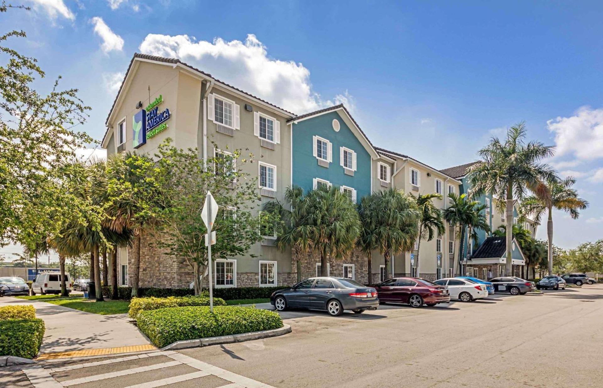 Extended Stay America Select Suites - Fort Lauderdale - Airport - West photo 2