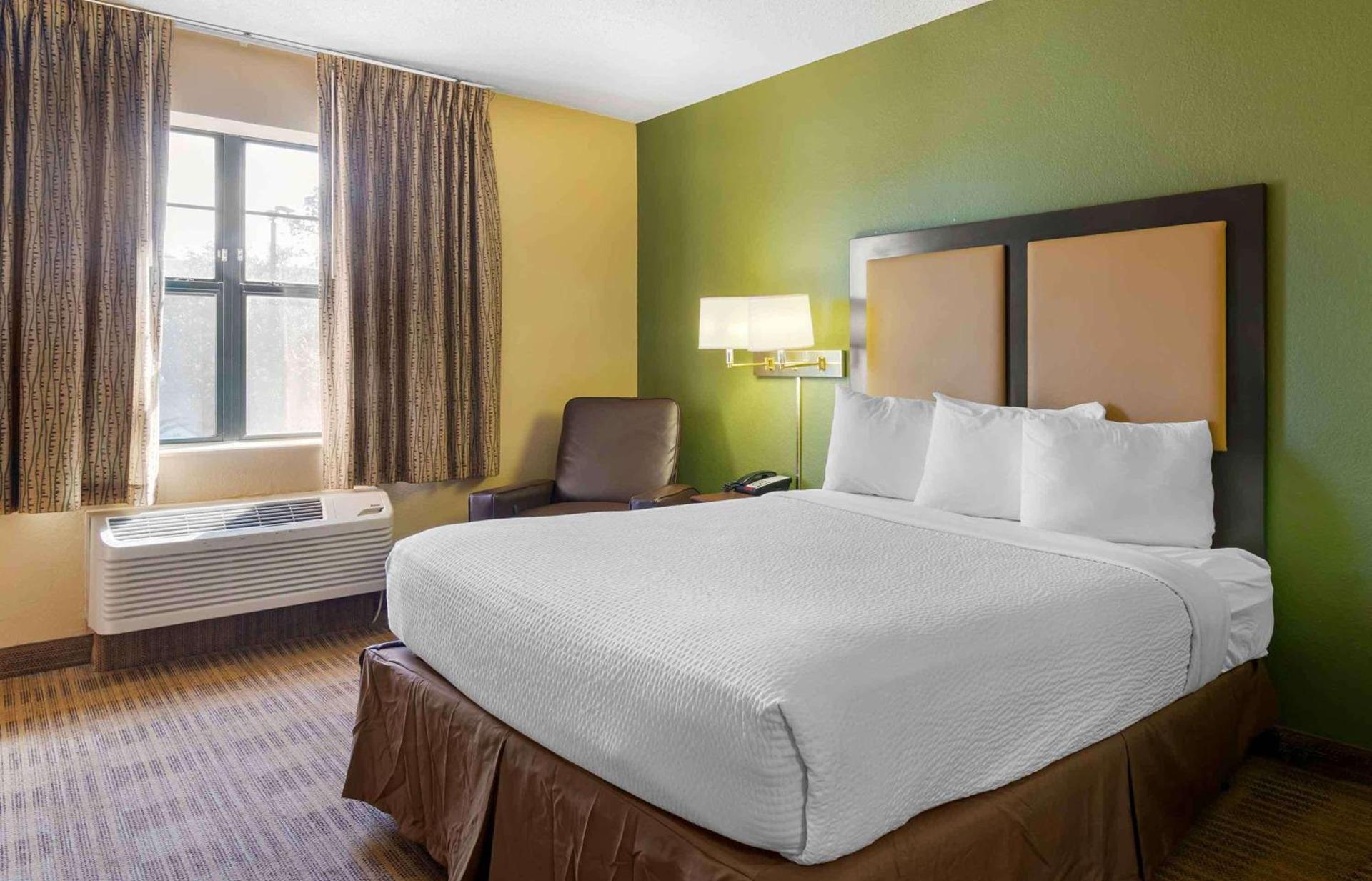 Extended Stay America Suites - Savannah - Midtown photo 11