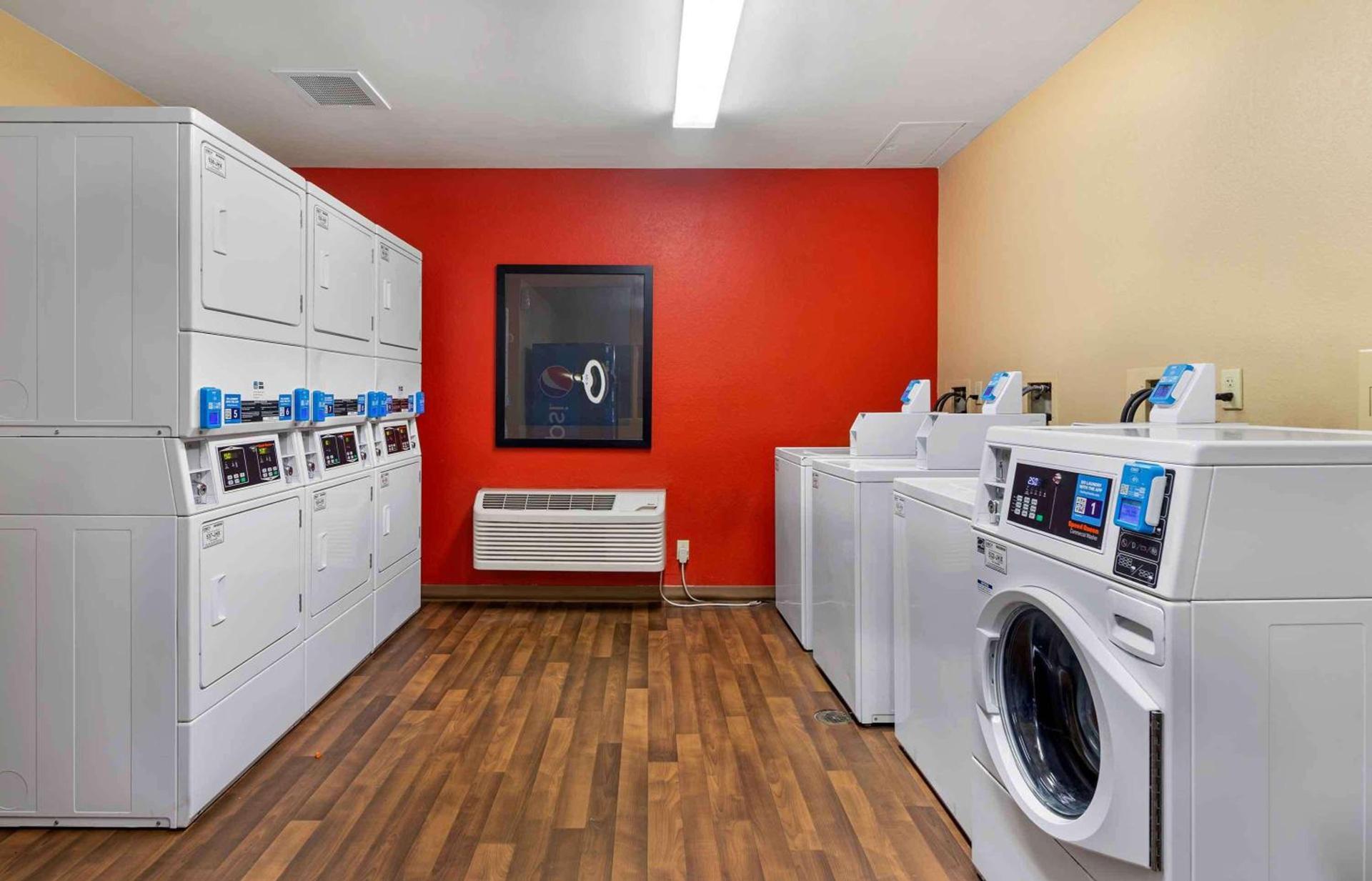 Extended Stay America Suites - Savannah - Midtown photo 35