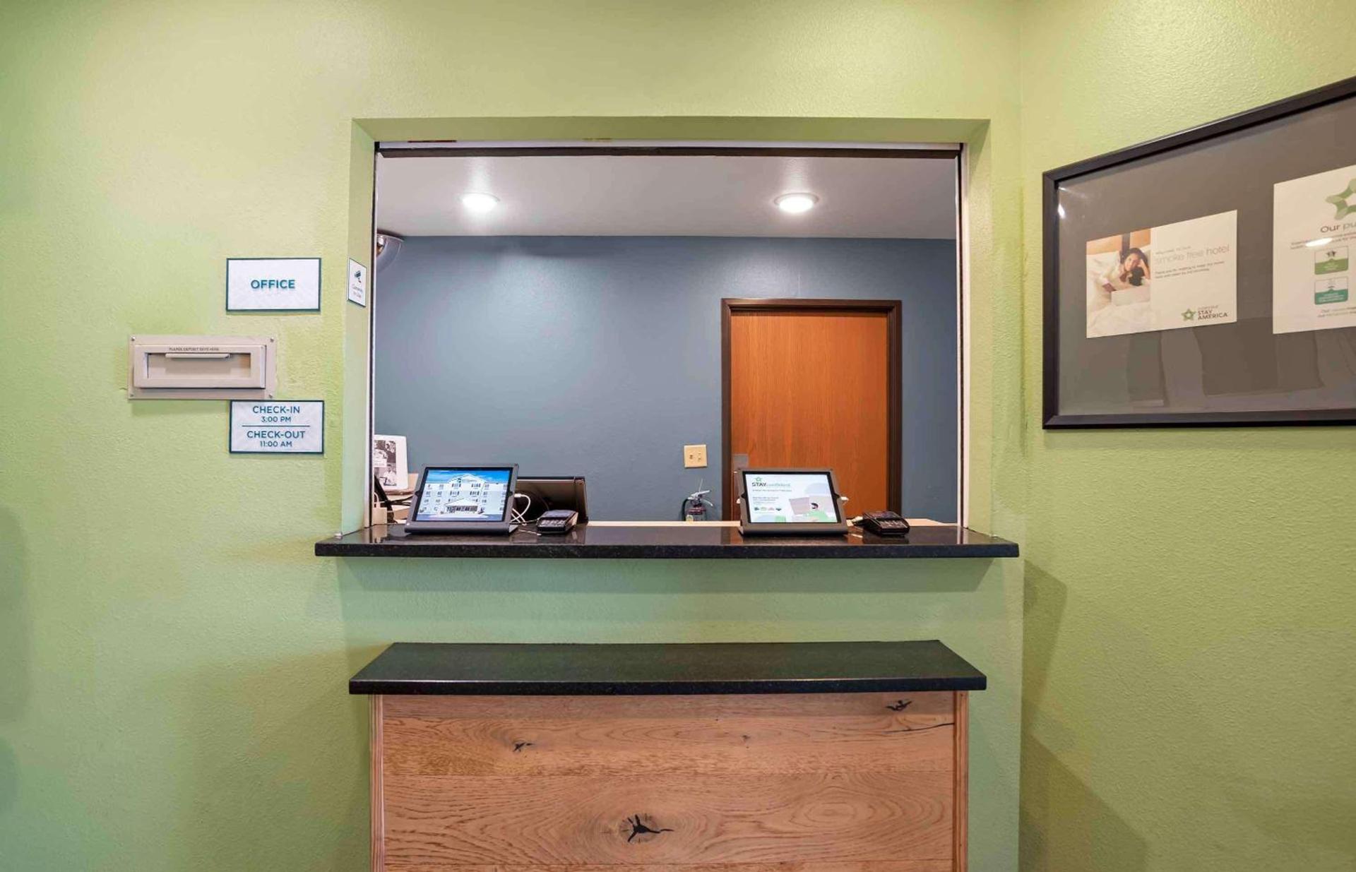 Extended Stay America Select Suites - Fort Walton Beach photo 5