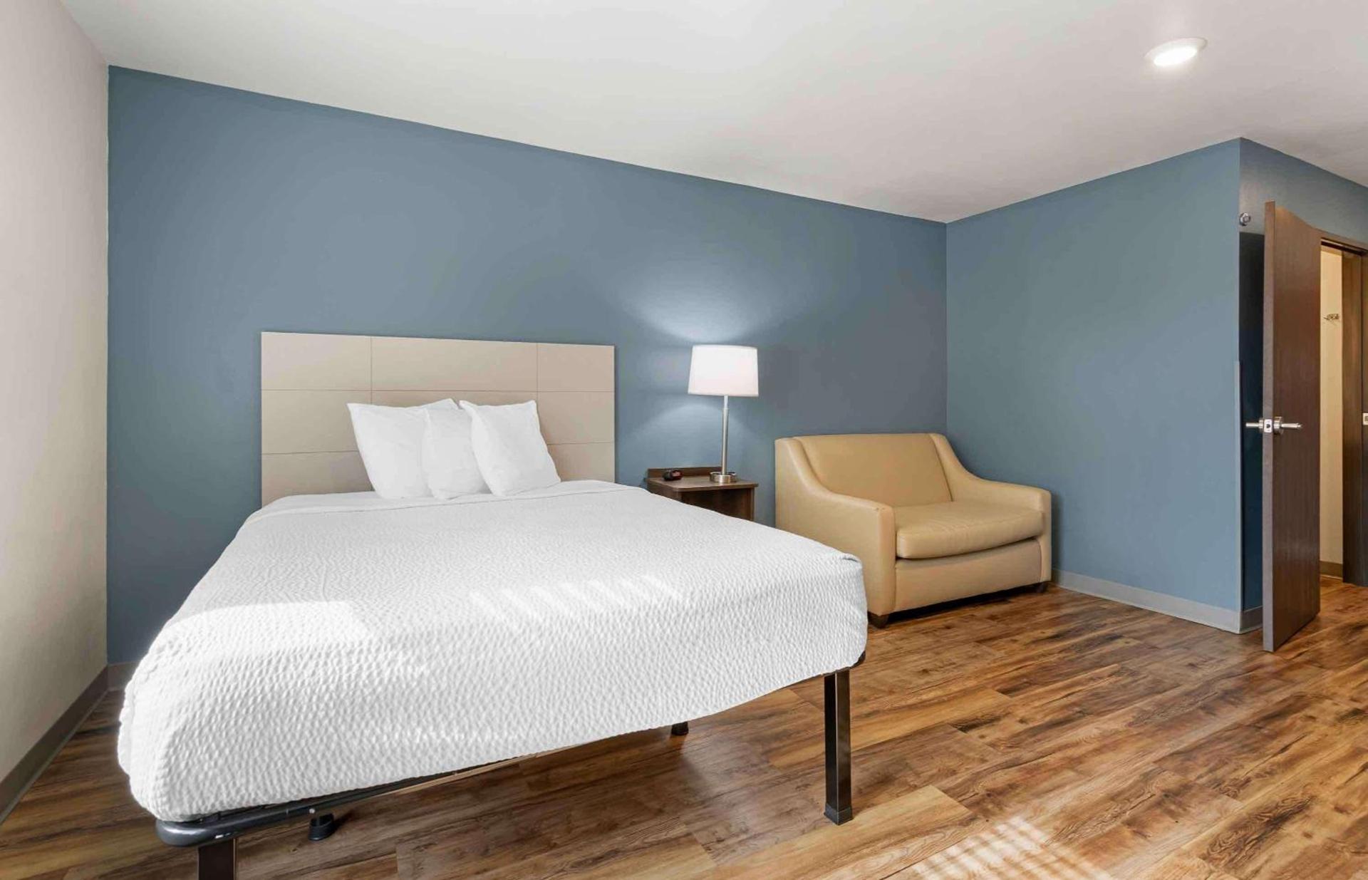 Extended Stay America Select Suites - Fort Walton Beach photo 27