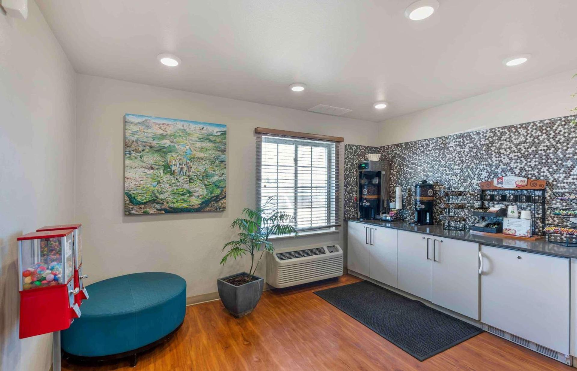 Extended Stay America Suites - Denver - Airport photo 8