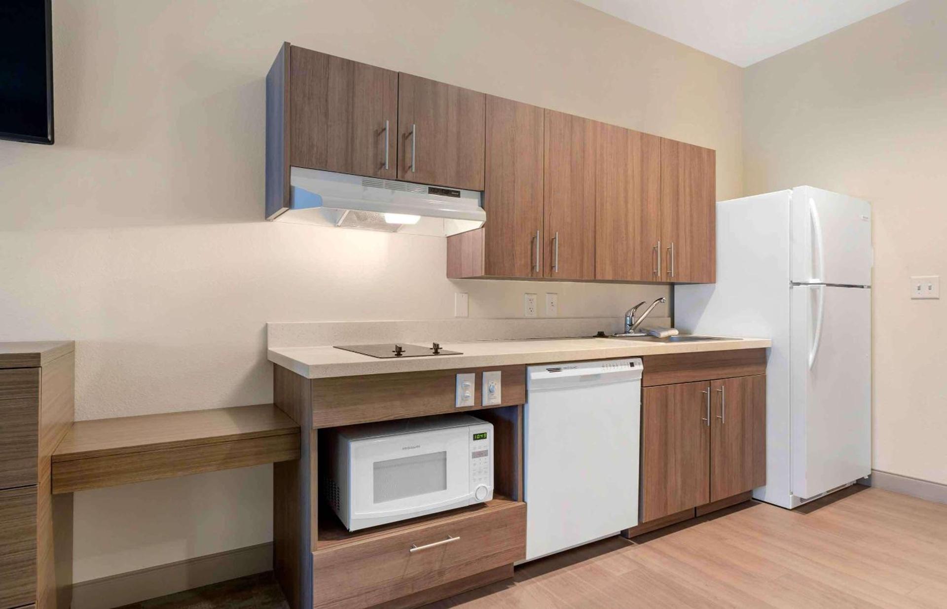 Extended Stay America Premier Suites - Greenville - Woodruff Road photo 18