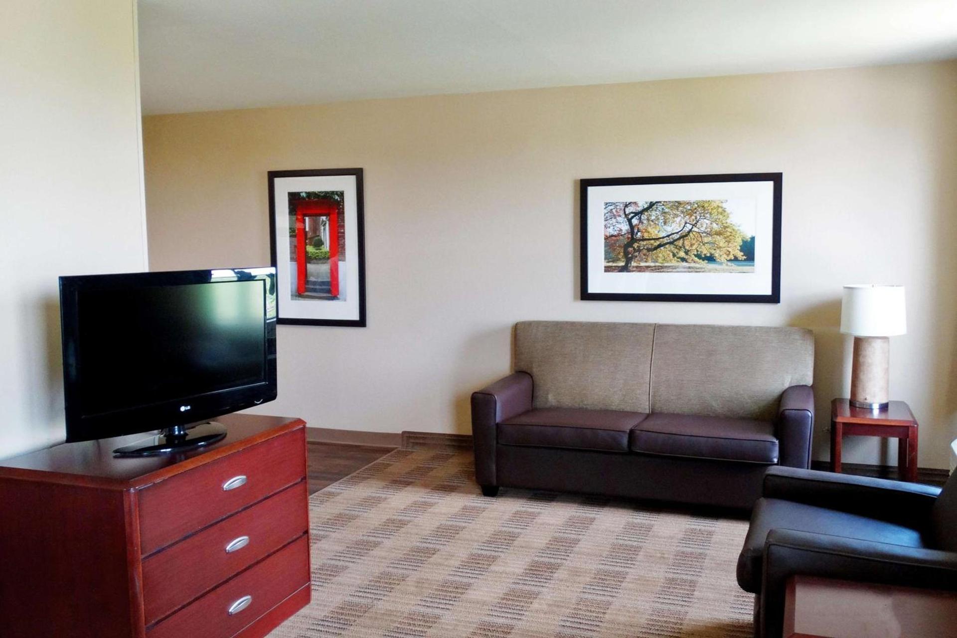 Extended Stay America Suites - Atlanta - Alpharetta - Northpoint - West photo 20