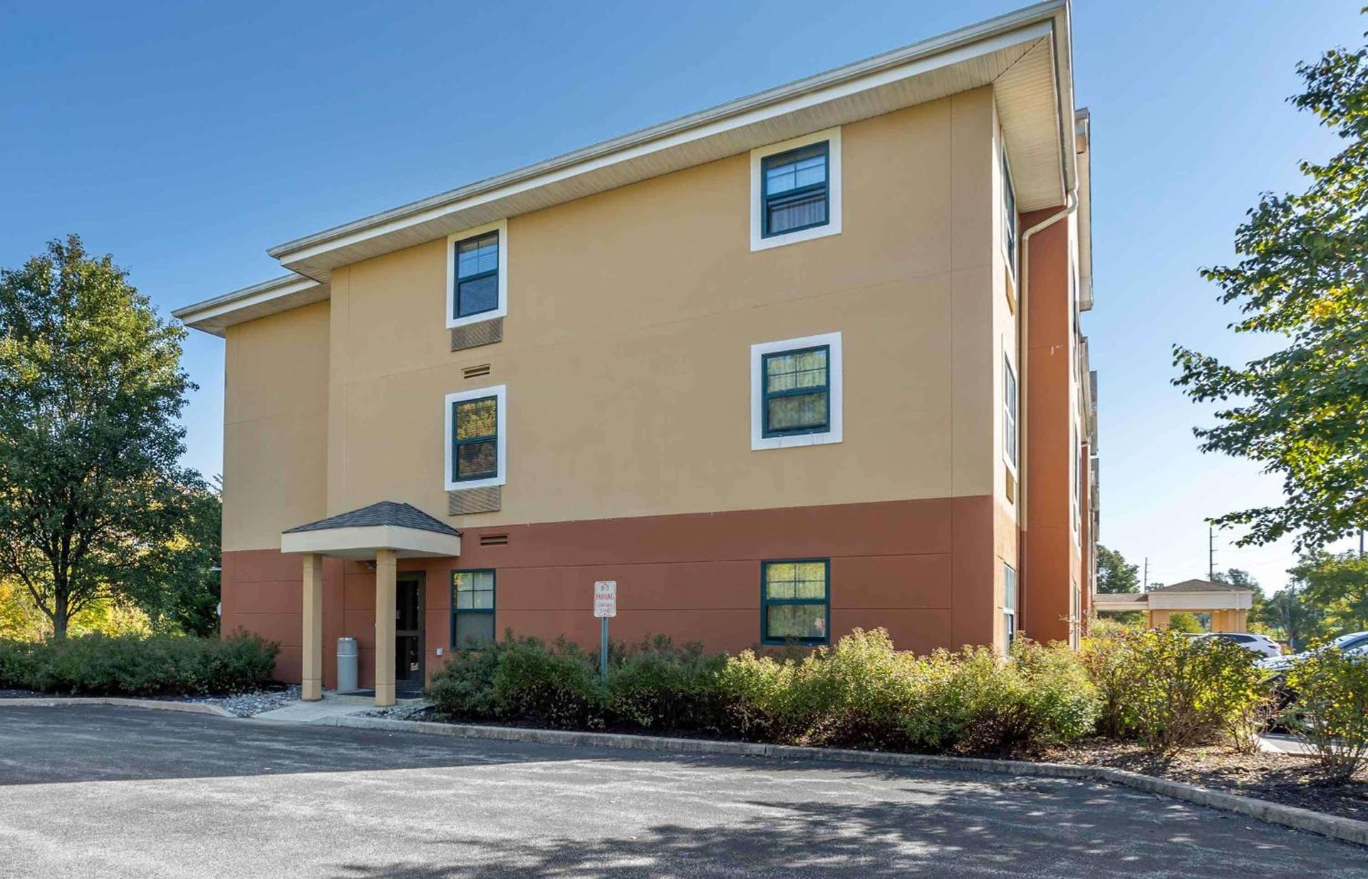Suburban Studios Exton - Philadelphia Great Valley photo 27