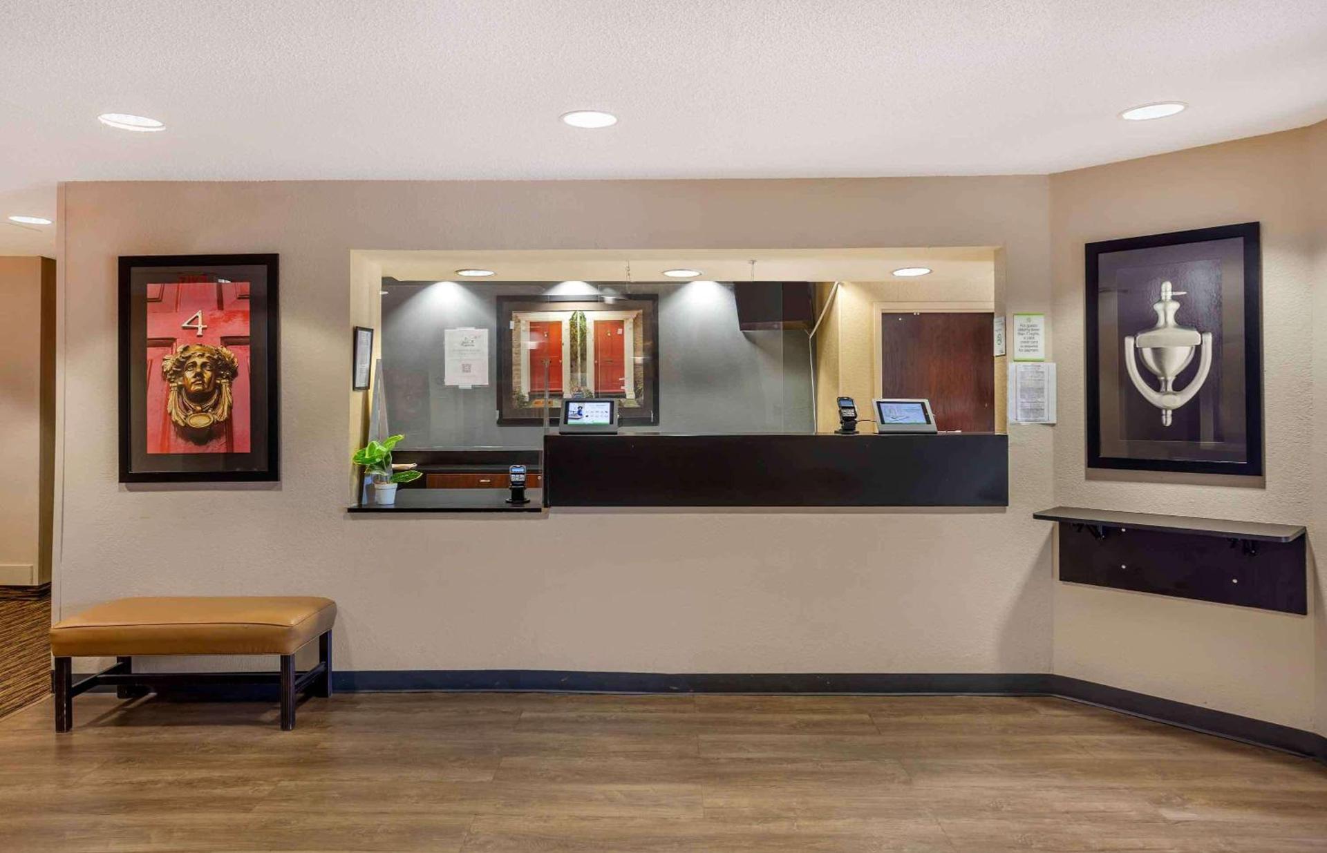 Suburban Studios Exton - Philadelphia Great Valley photo 4