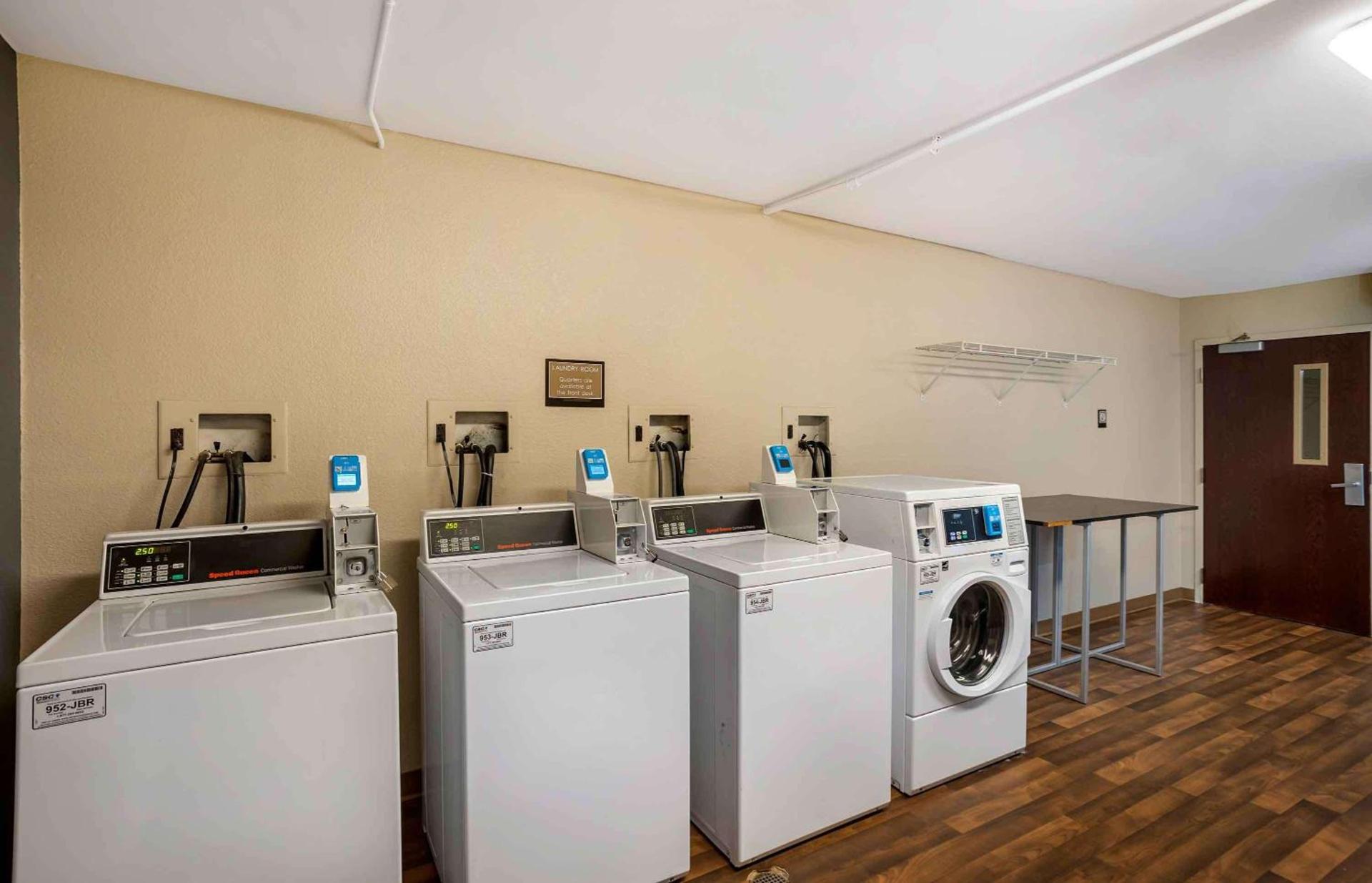 Suburban Studios Exton - Philadelphia Great Valley photo 41