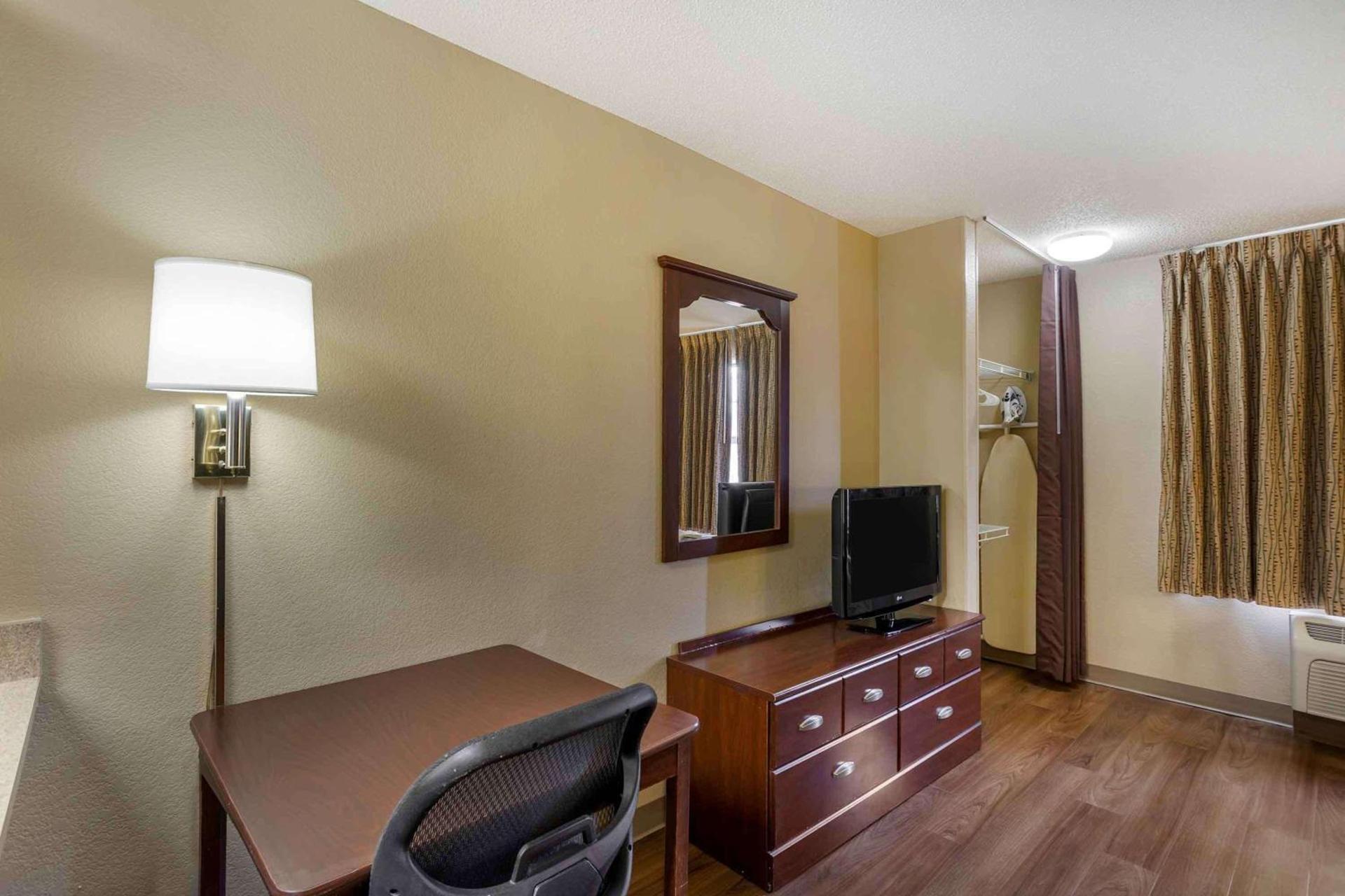 Extended Stay America Suites - Philadelphia - Horsham - Welsh Rd photo 13