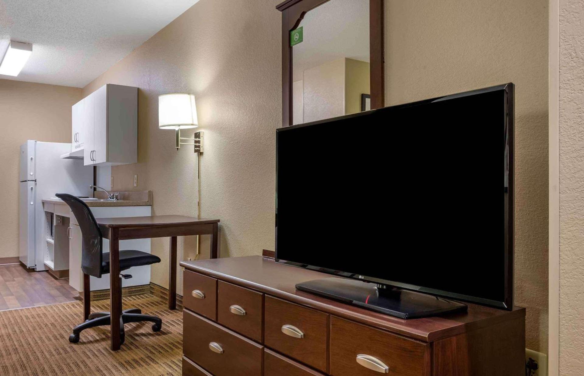 Extended Stay America Suites - Pittsburgh - West Mifflin photo 11