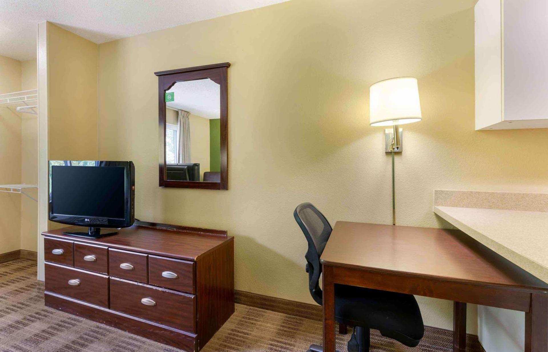 Extended Stay America Suites - Washington, DC - Landover photo 12