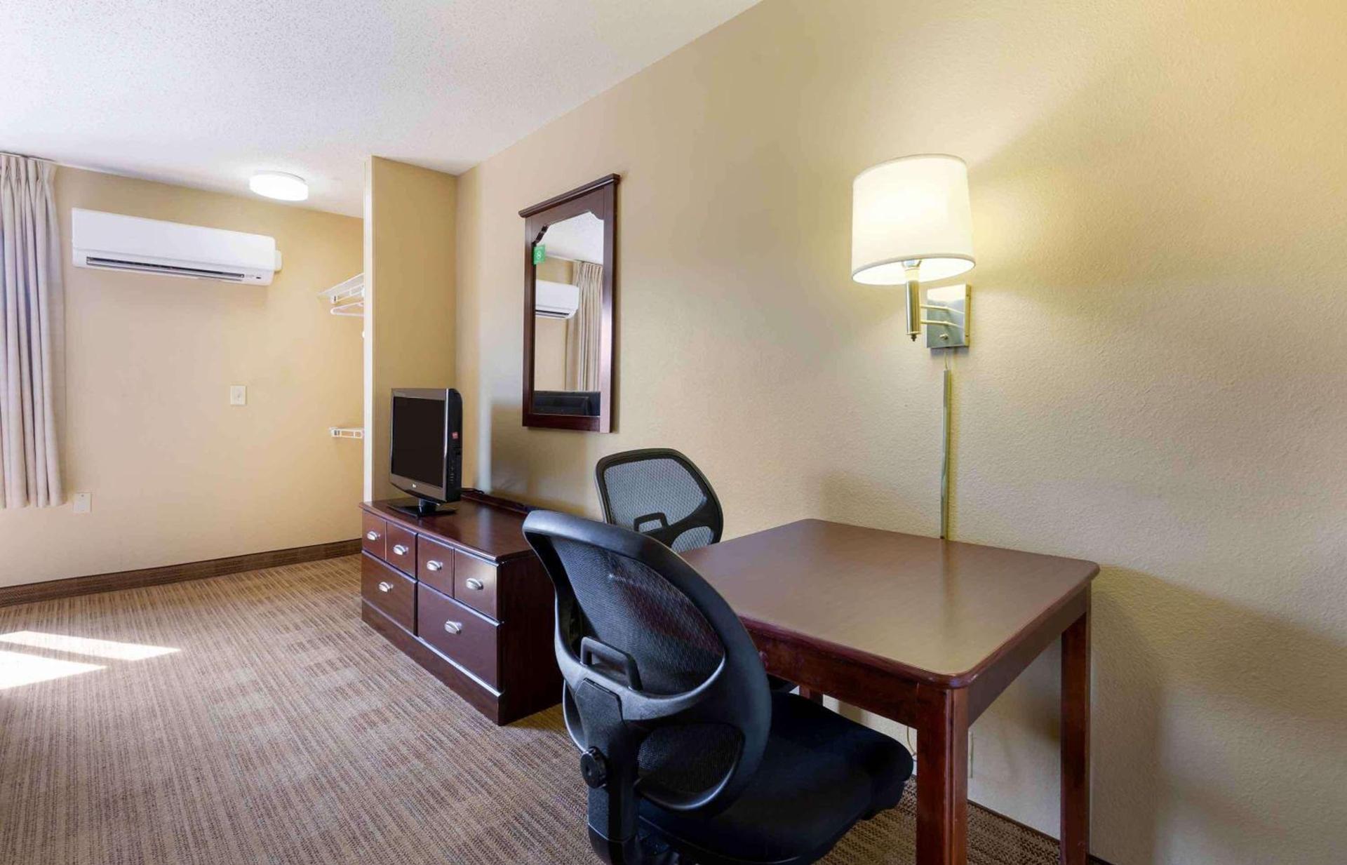 Extended Stay America Suites - Washington, DC - Landover photo 26