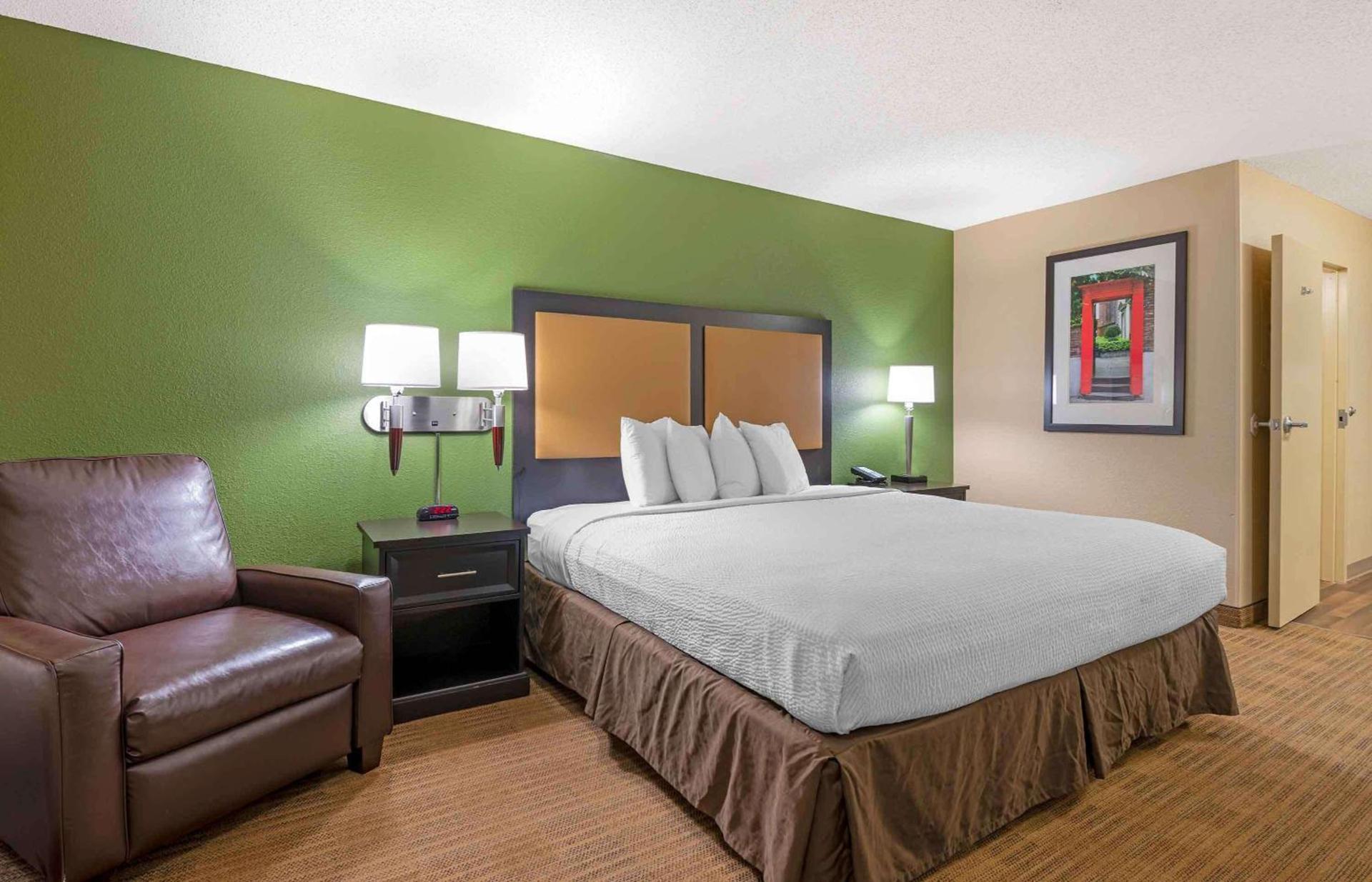 Extended Stay America Select Suites - Columbus - Worthington photo 18