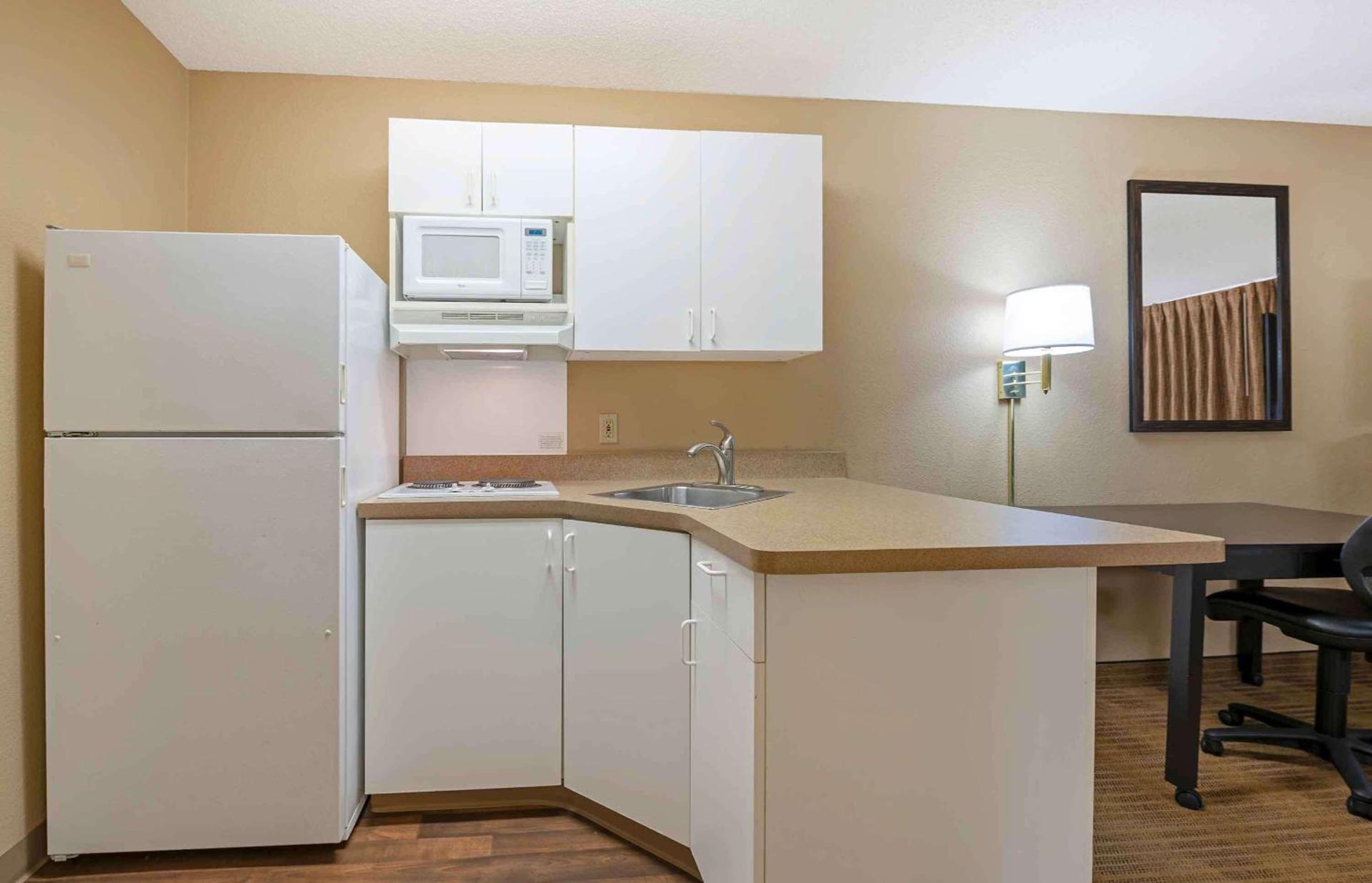 Extended Stay America Select Suites - Columbus - Worthington photo 19