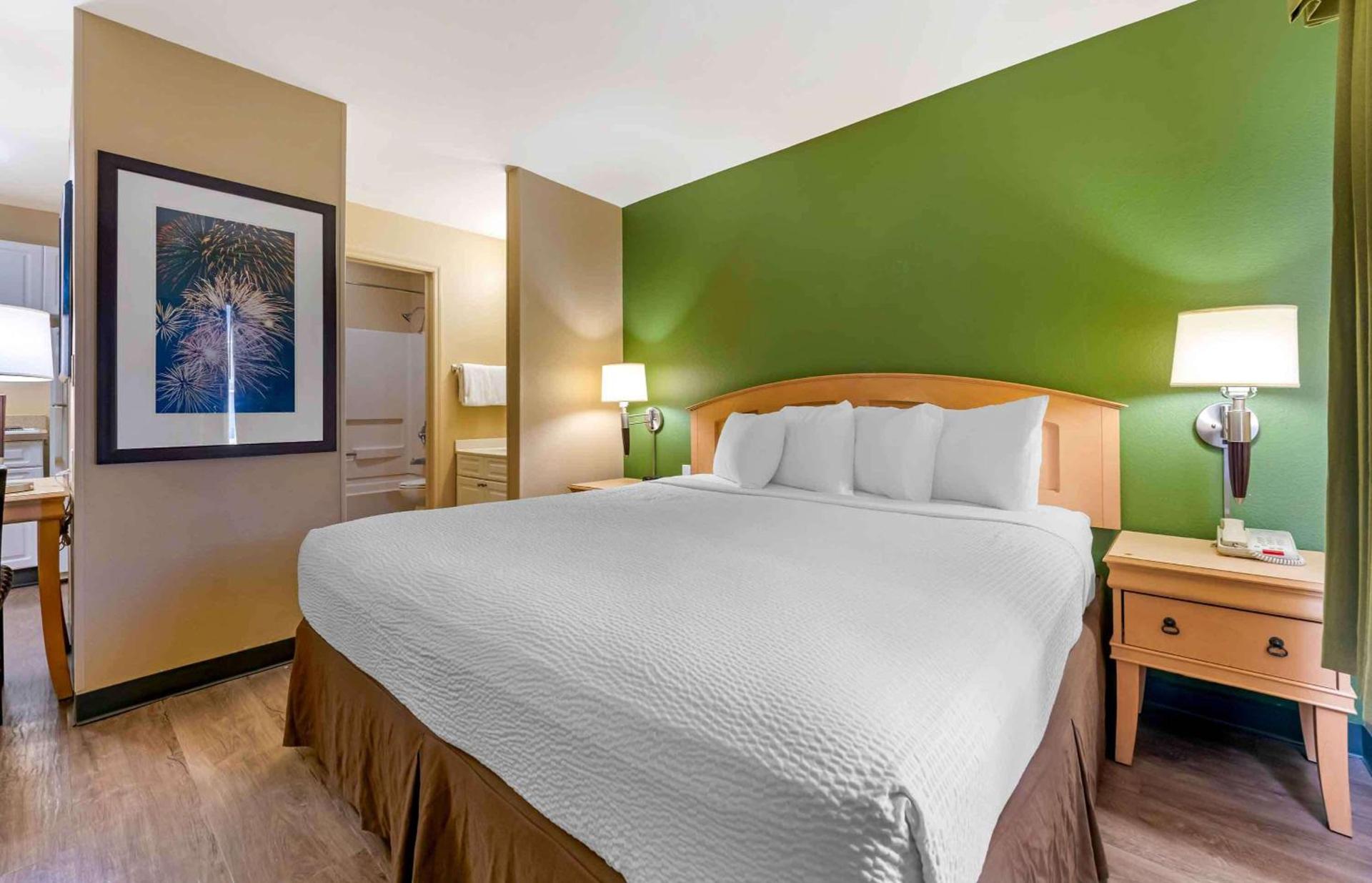 Extended Stay America Suites - Orlando - Convention Center - Universal Blvd photo 10