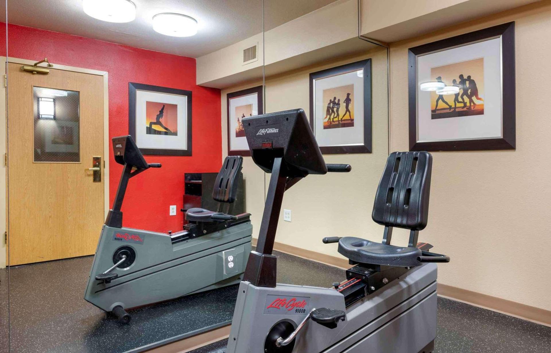 Extended Stay America Suites - Orlando - Convention Center - Universal Blvd photo 23
