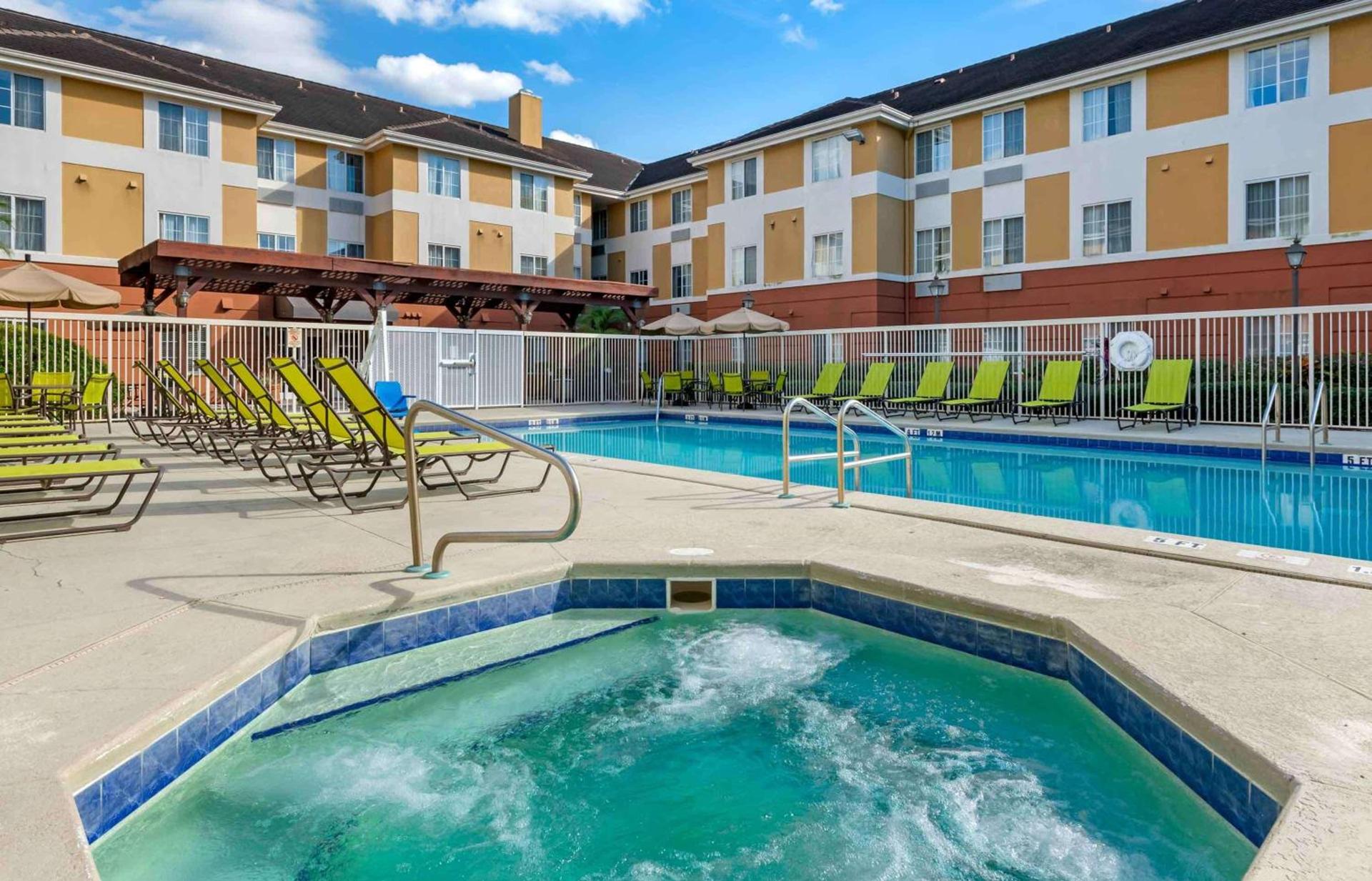 Extended Stay America Suites - Orlando - Convention Center - Universal Blvd photo 28
