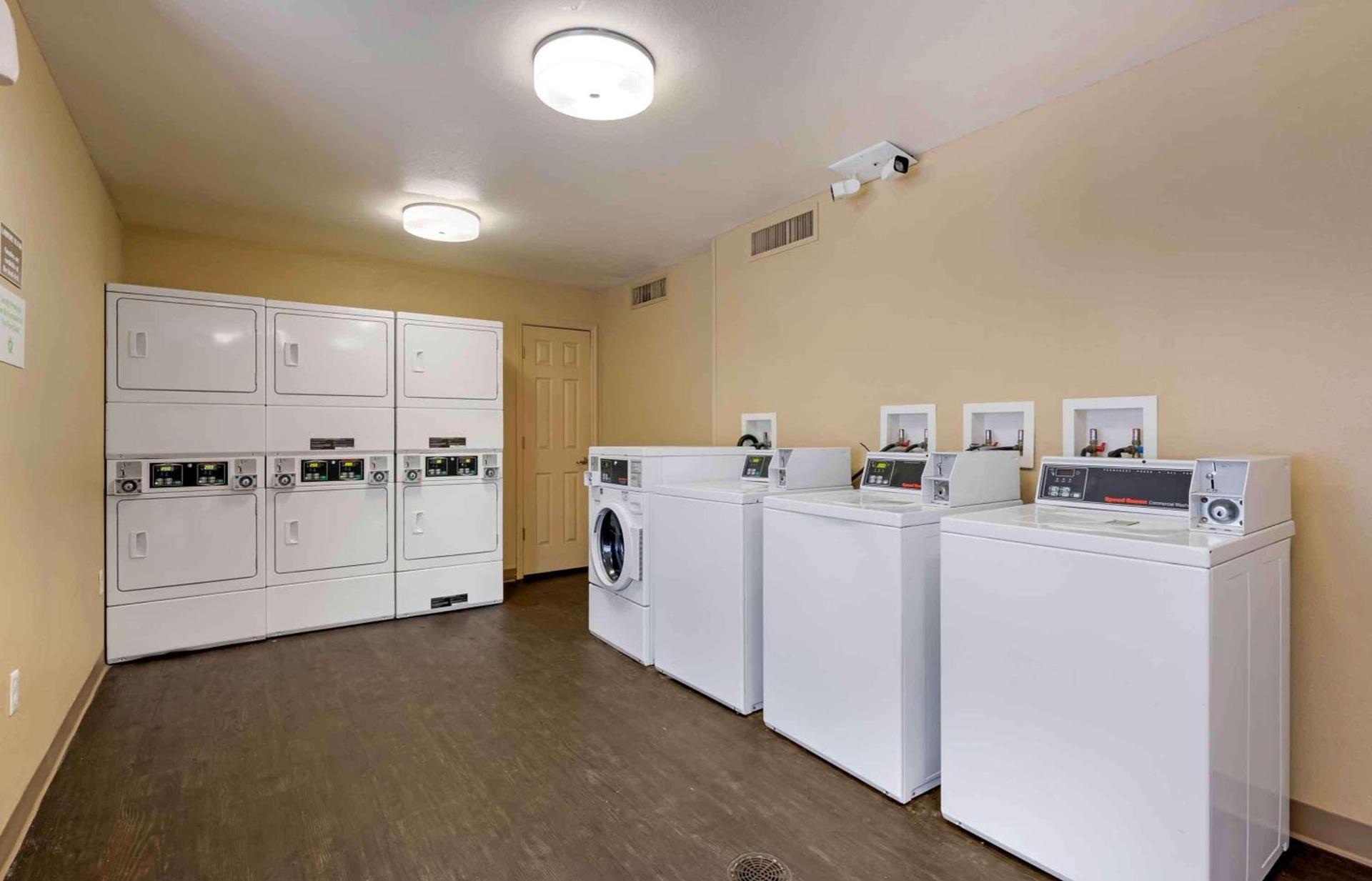 Extended Stay America Suites - Orlando - Convention Center - Universal Blvd photo 30